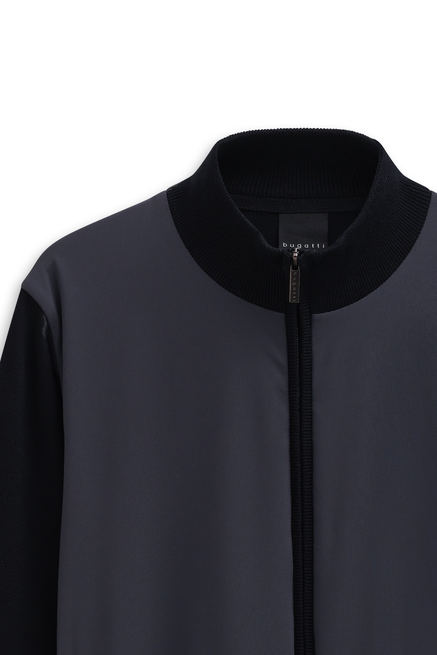 bugatti Strickjacke »Regular Fit« mit Stehkragen und Reissverschlusstaschen