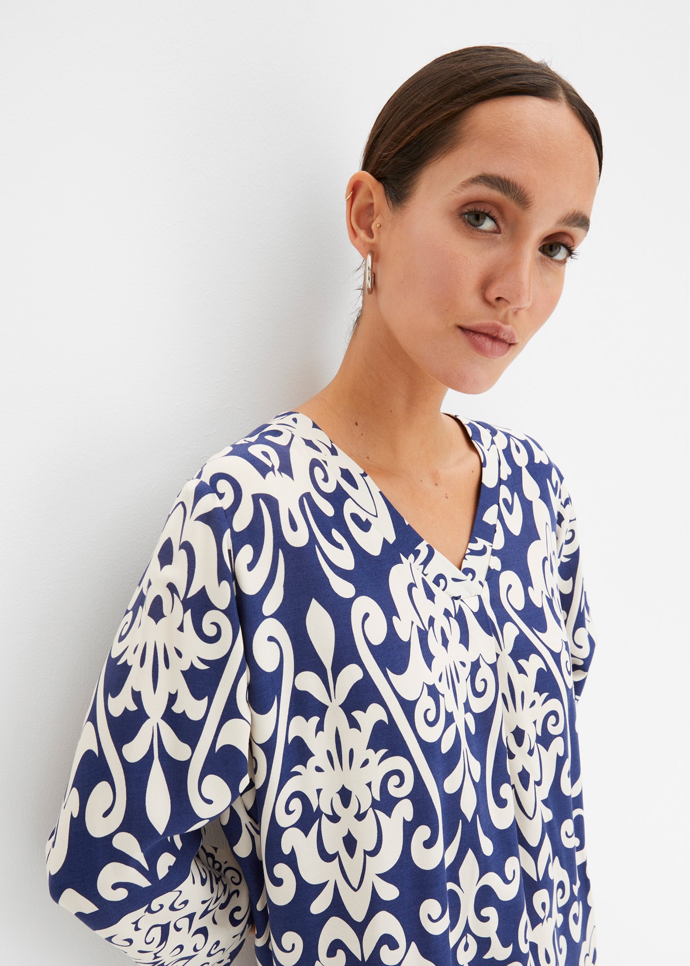 bonprix Robe tunique aus Viskose, eleganter Stil, A-Linien-Passform, 3/4-Ärmel