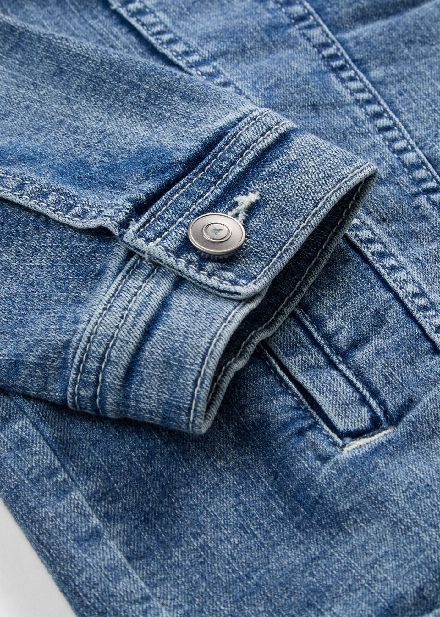 bonprix Veste en jean Coupe loose fit, forme boyfriend ample, avec une part d'élasthanne