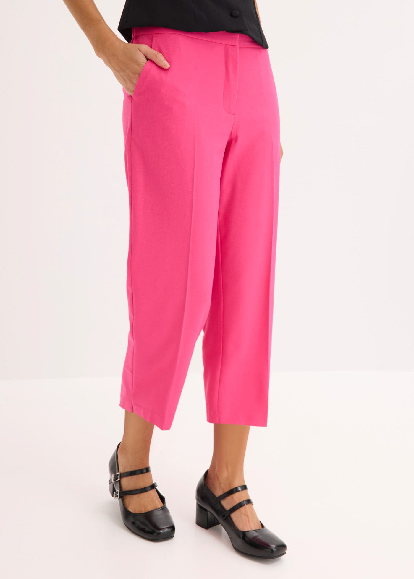 bonprix Pantalon 3/4  Regular Fit, mit Schlitz, aus Polyester, Viskose und Elasthan