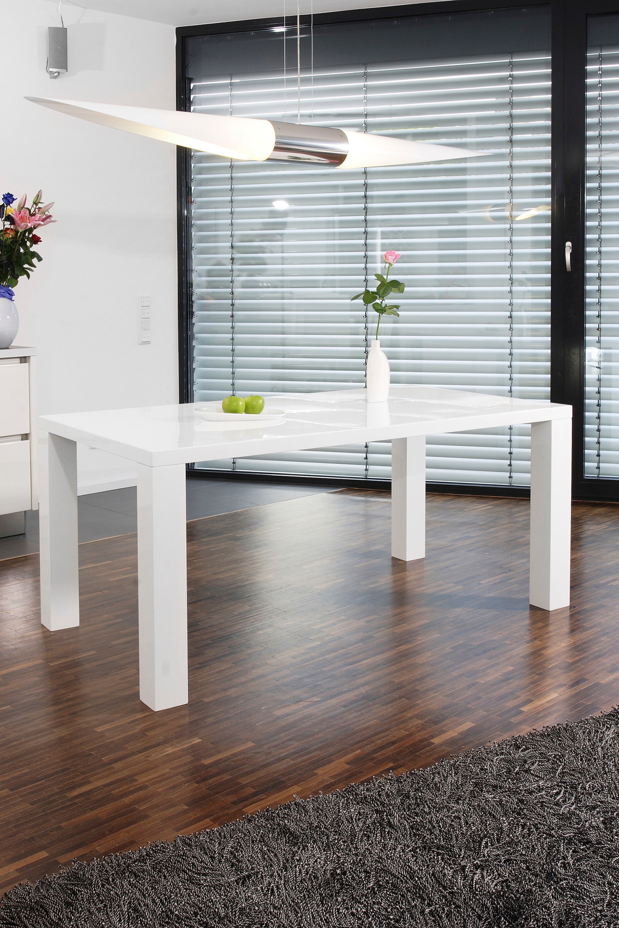SalesFever Ensemble de salle à manger »Luton - Stilvoller Esstisch inkl. Stühle« Set, 5 cuis tlg. bestehend aus 4 Drehstühlen und einem 180 cm breitem Tisch