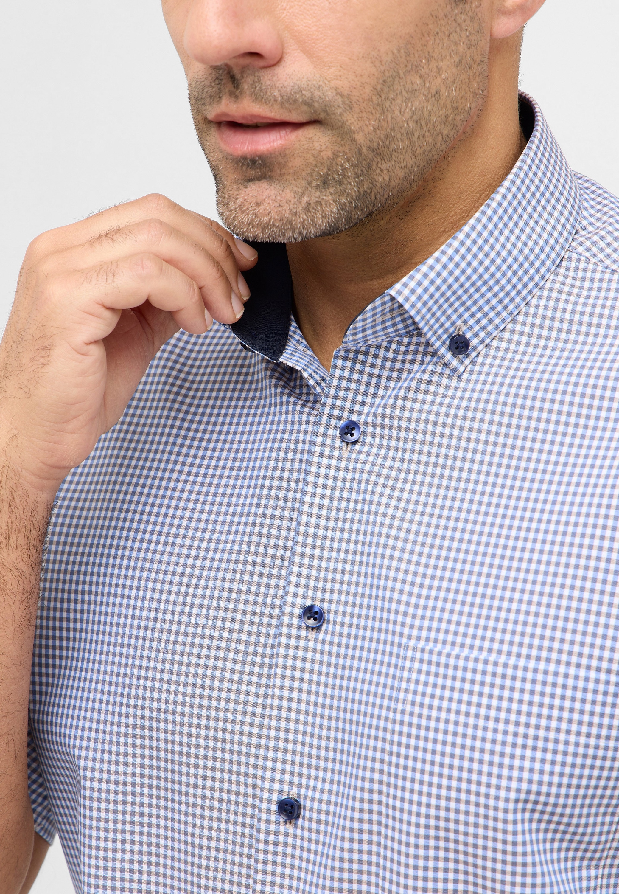 Eterna Chemise à manches courtes »MODERN FIT« NON IRON (bügelfrei)