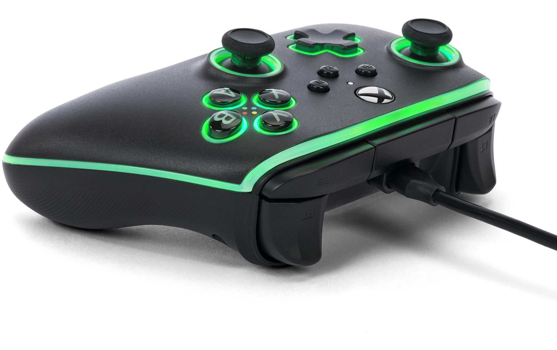 PowerA Controller »Controller Advantage Lumectra Schwarz«