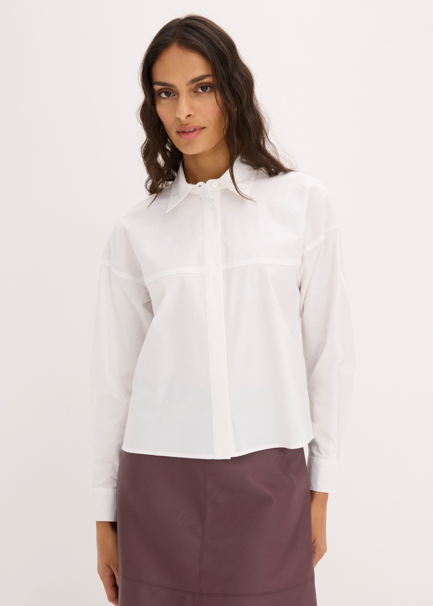 bonprix Blouse à manches longues blouse ample, longueur hanche, coupe décontractée, manches longues