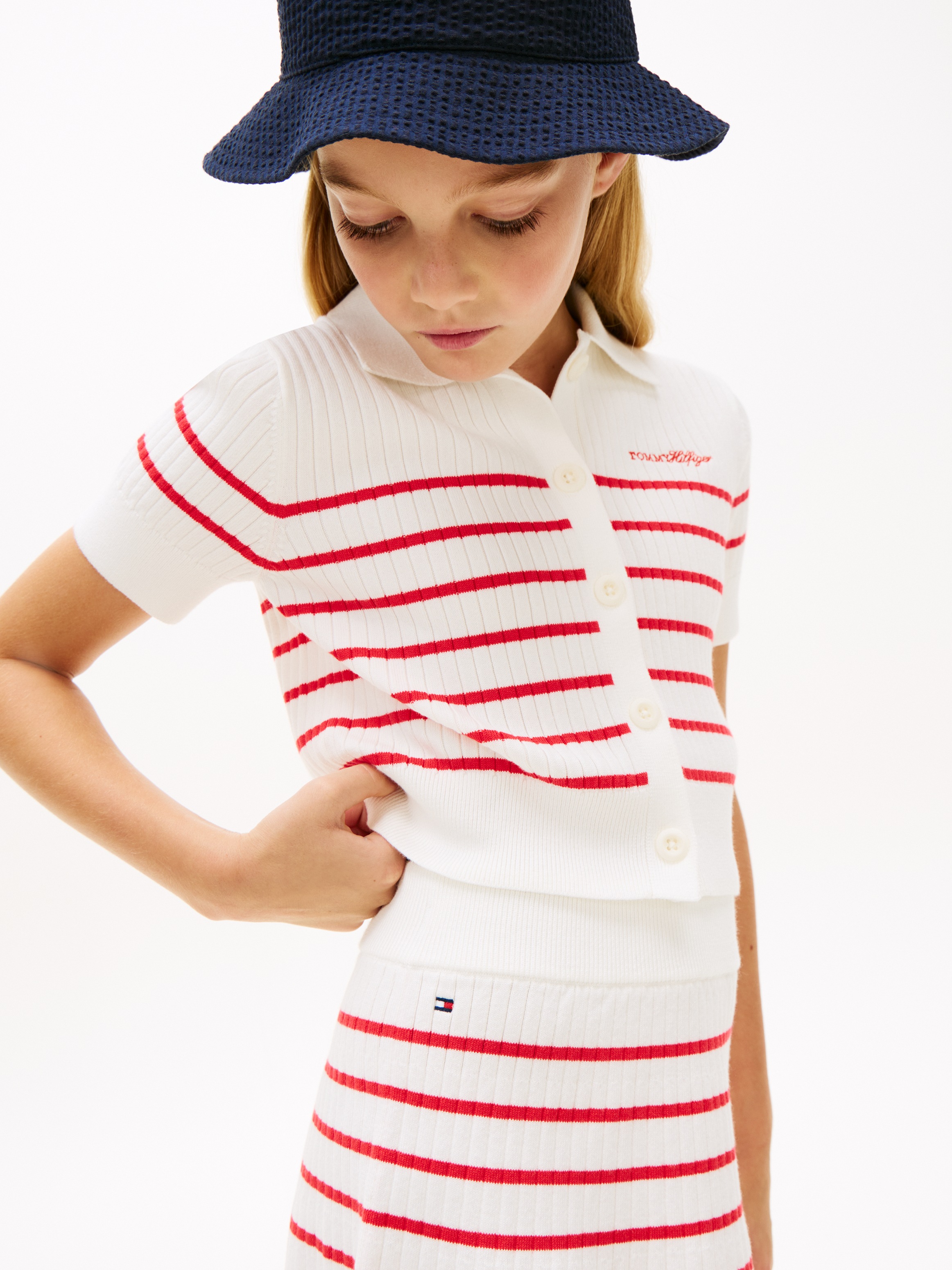 Tommy Hilfiger Jupe en sweat »SWEATER RIB SKIRT« enfants jusqu’à 16 ans, coupe regular fit