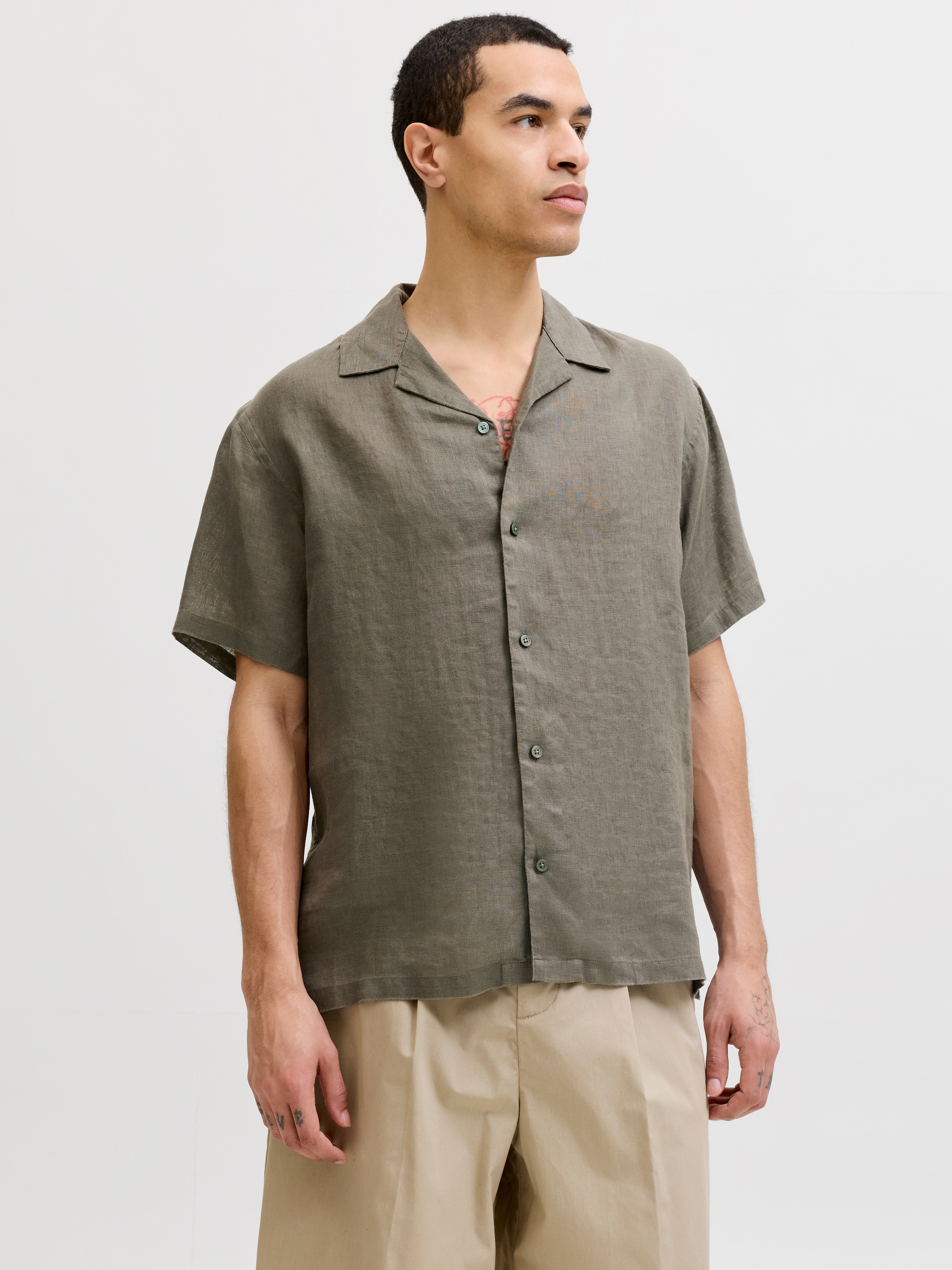 Jack & Jones Chemise en lin »JPRBLALAWRENCE LINEN RESORT S/S SHIRT SN« Lin, coupe décontractée