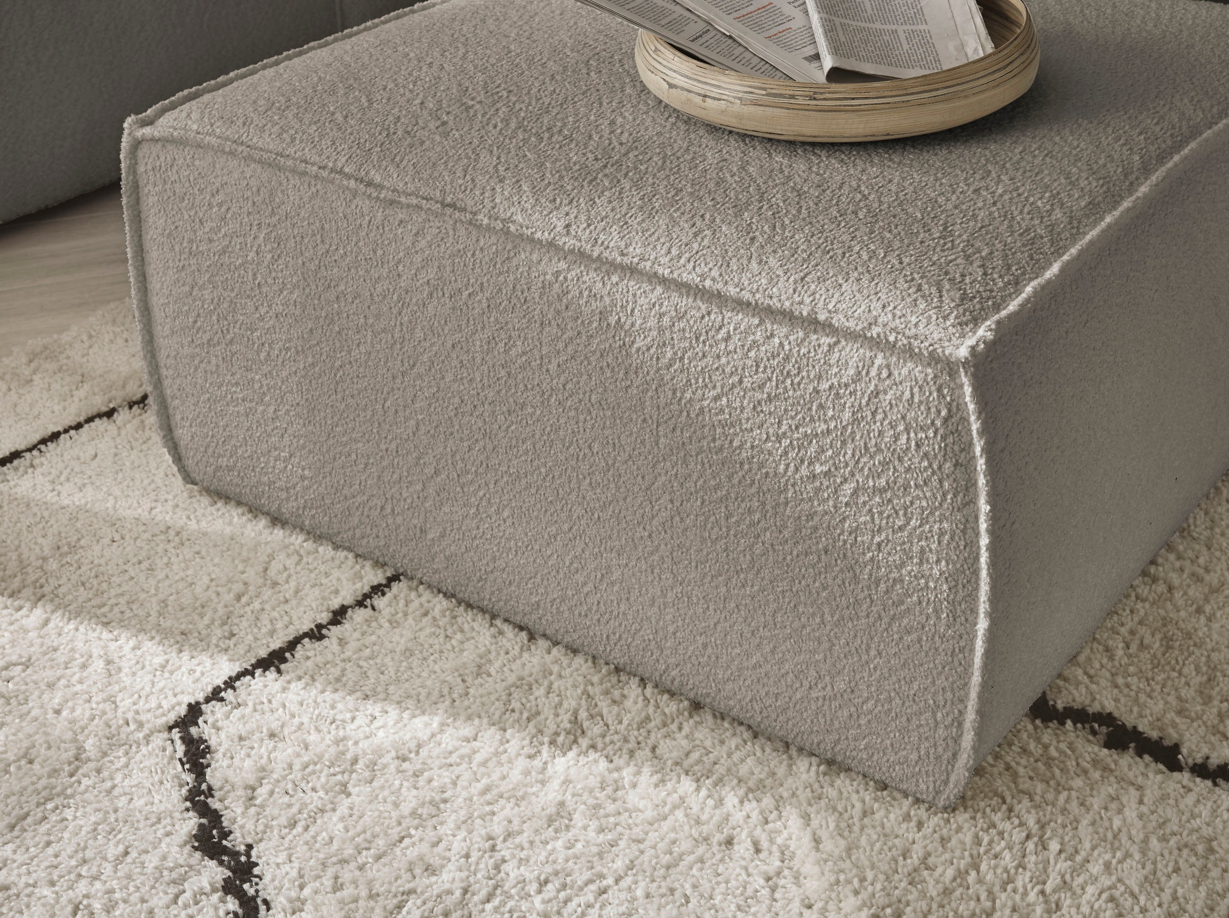 GOODproduct Hocker »FINNLEY Bouclé, Polsterhocker kombinierbar mit der Serie FINNLEY« passend zum Loveseat der Serie Finnley