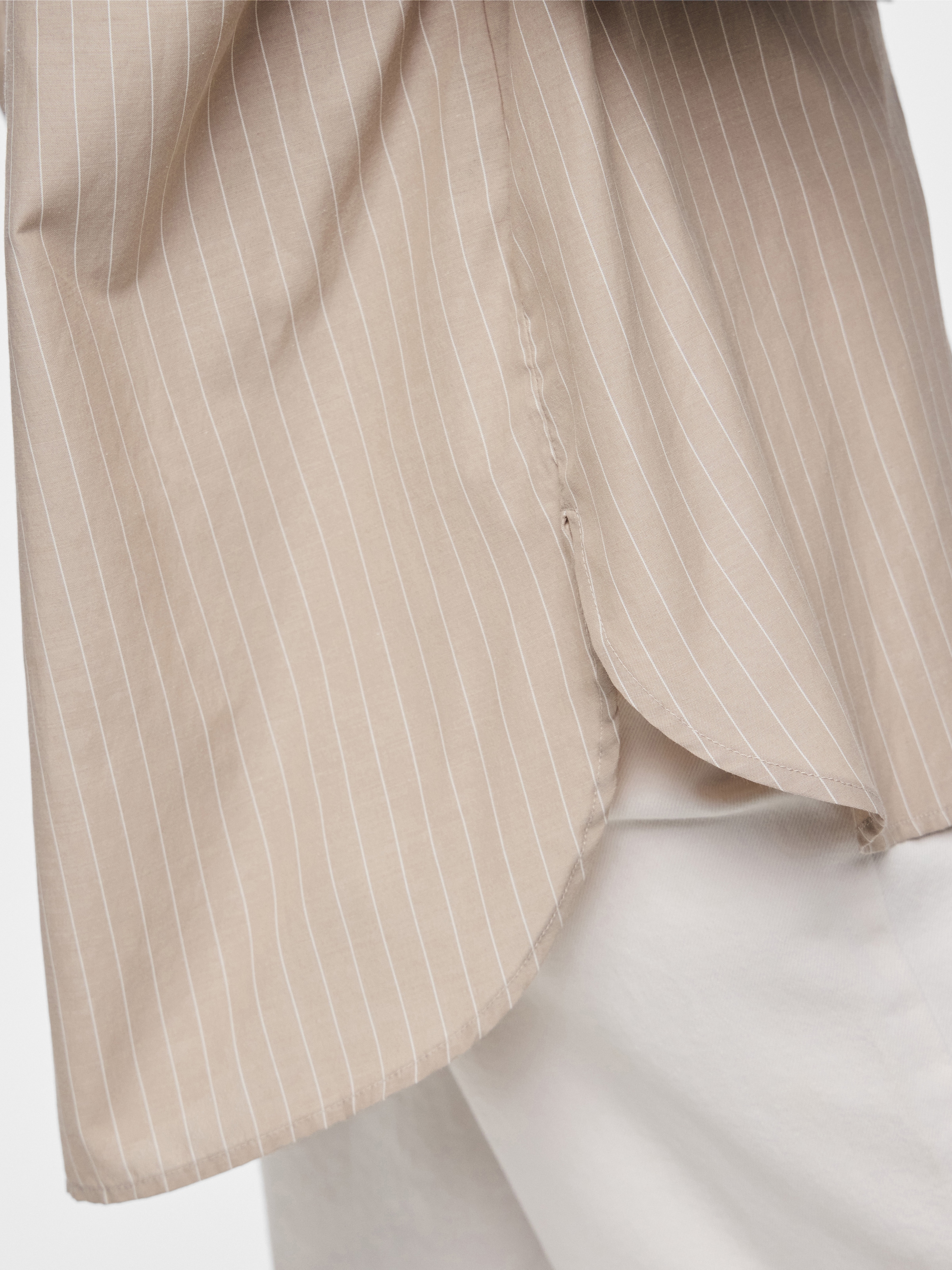 pieces Blouse chemise »PCMELIA LS LOOSE SHIRT WVN NOOS BC« mit abgerundetem Saum