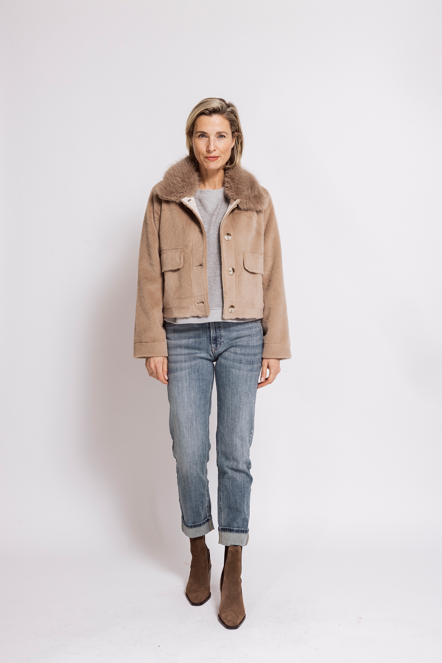 Zhrill Veste blazer »JUJI« Kunstfelljacke mit grossem Kragen und Knopfleiste