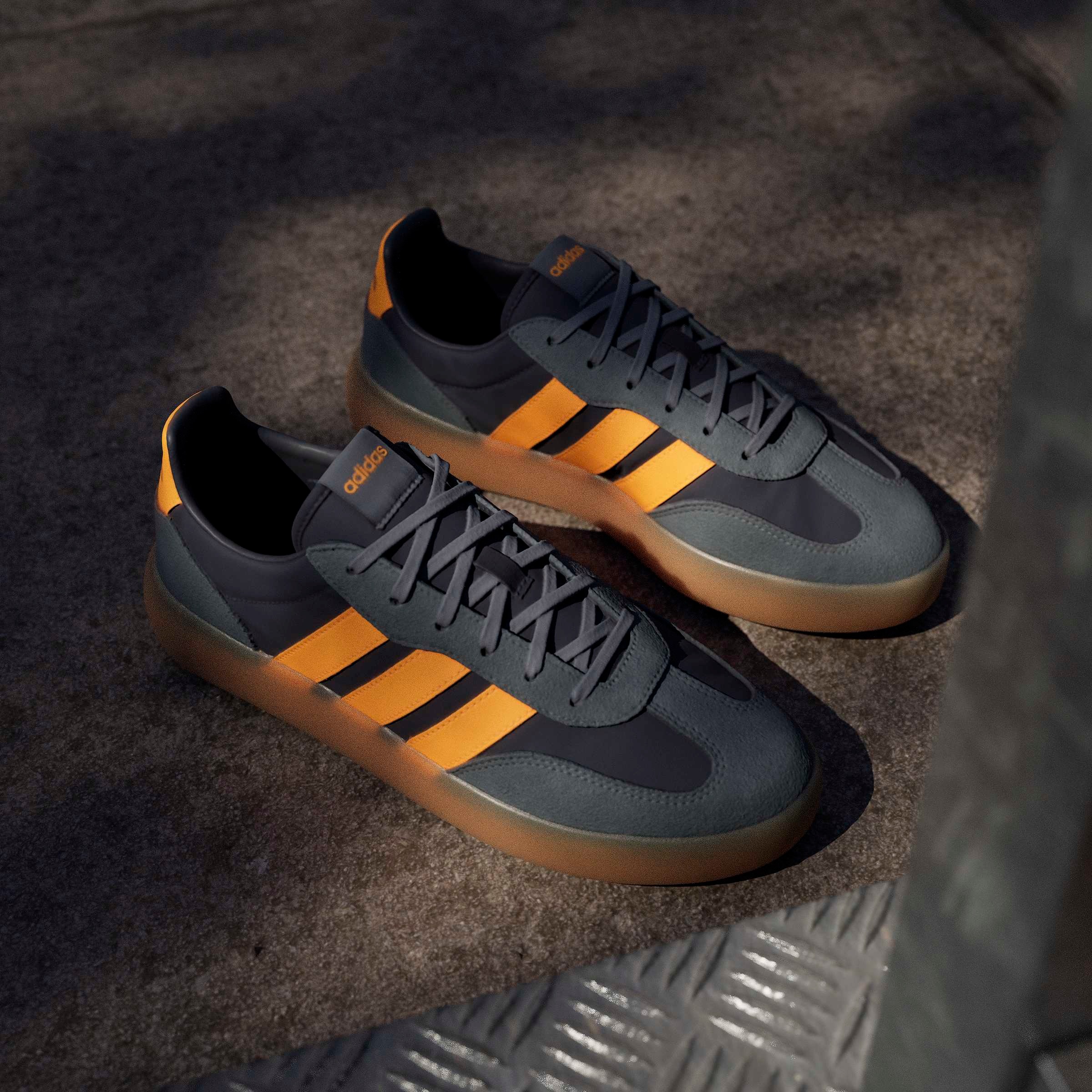 adidas Sportswear Sneakers »BARREDA DECODE«  inspiriert vom Design des adidas handball spezial
