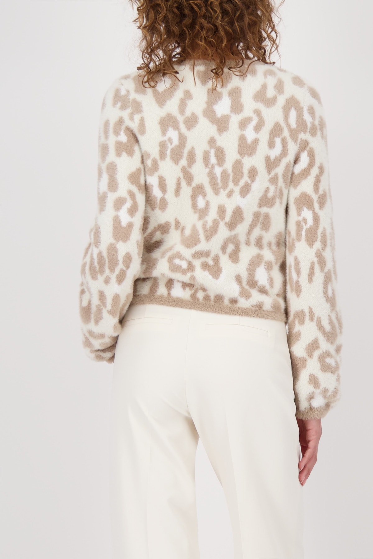 Monari Strickjacke »Jacke Strickjacke Leojacq.« Regular fit mit Leopardenmuster