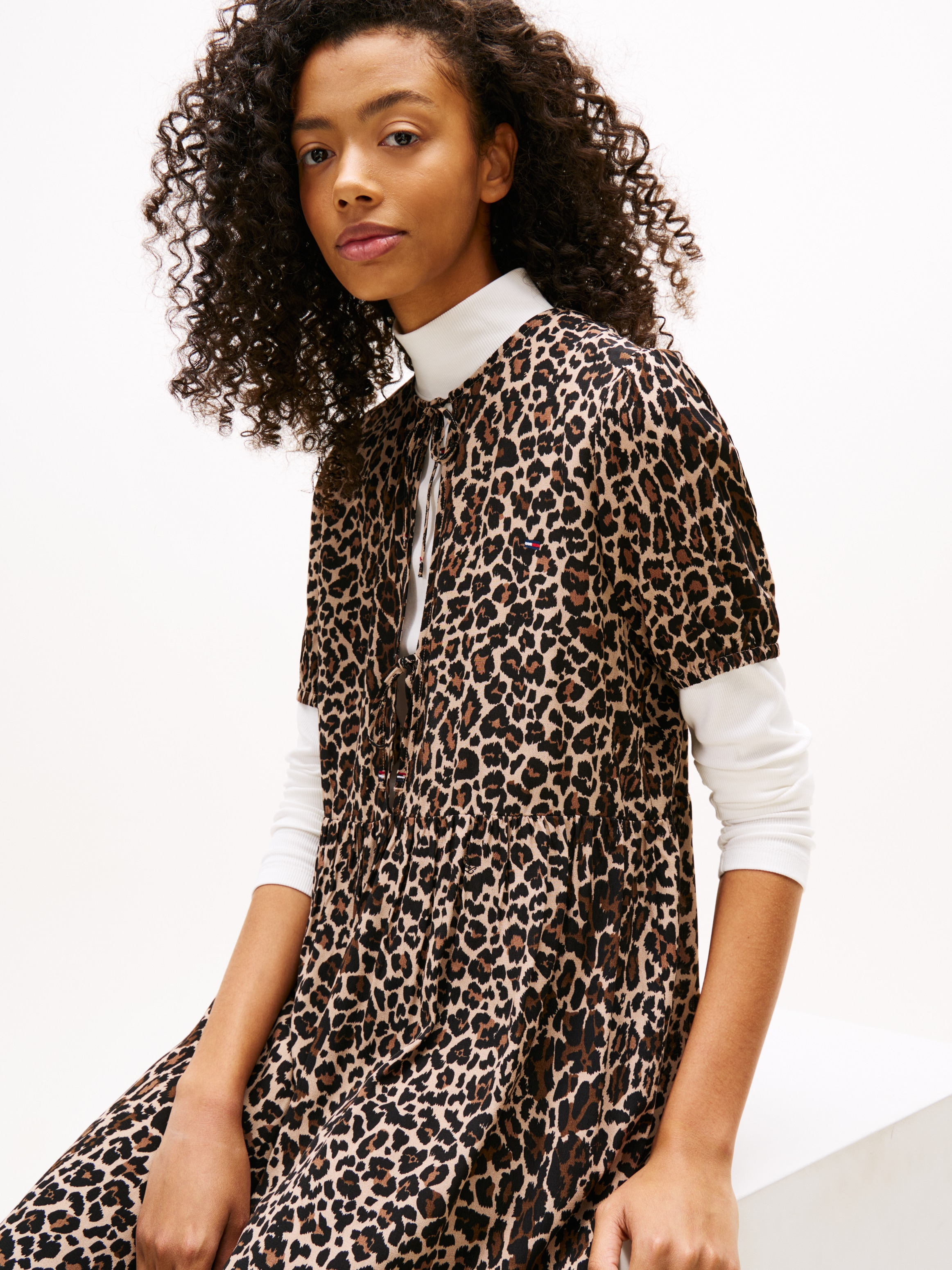 Tommy Jeans Robe en ligne A »TJW TIE DETAIL MINI DRESS«