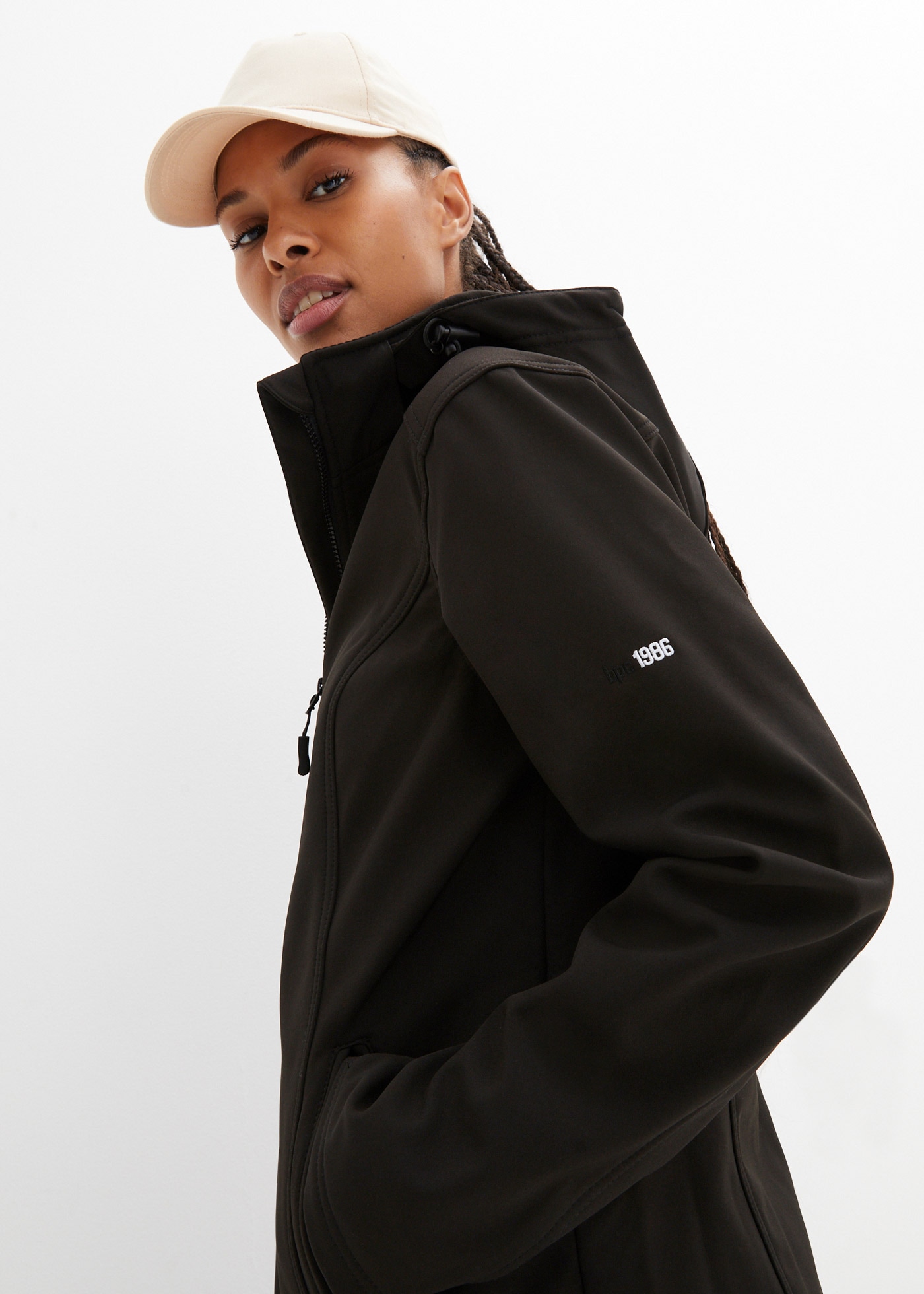 bonprix Parka softshell mit Kapuze figurbetonter Schnitt, 2-Wege-Reissverschluss, Kordelzüge im Saum