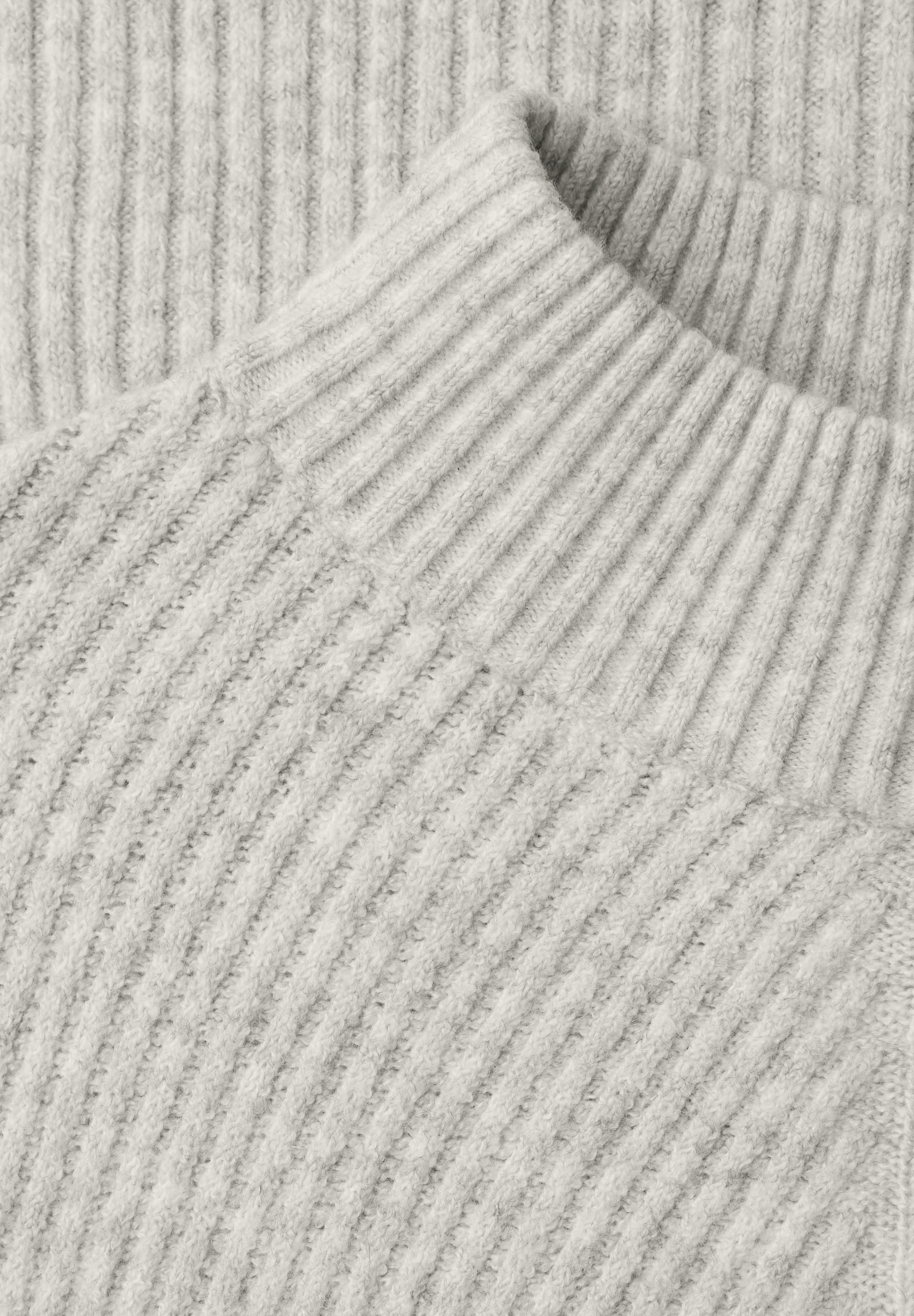 STREET ONE Pull à col montant mit dezentem Strukturmuster