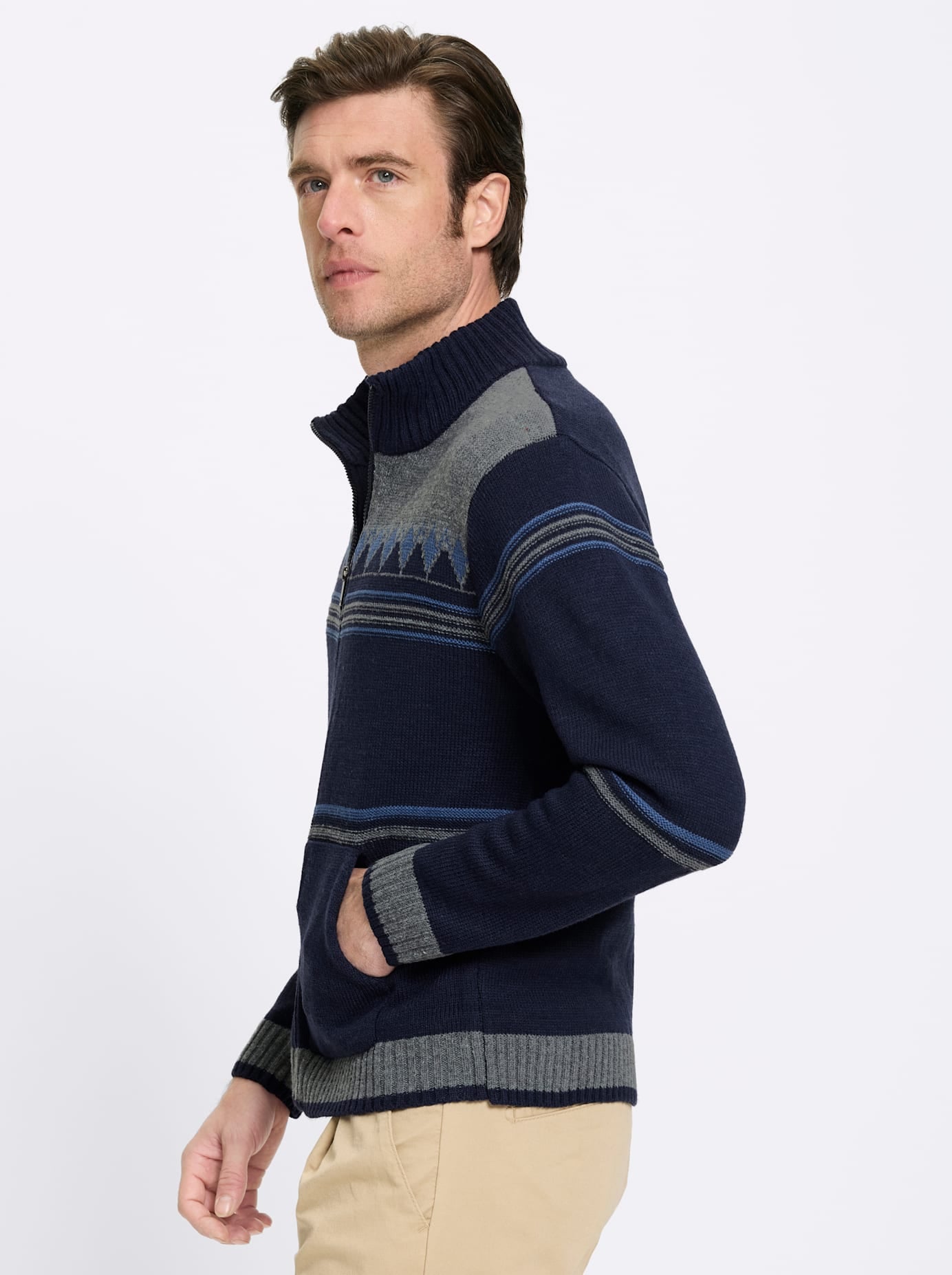 Catamaran Cardigan