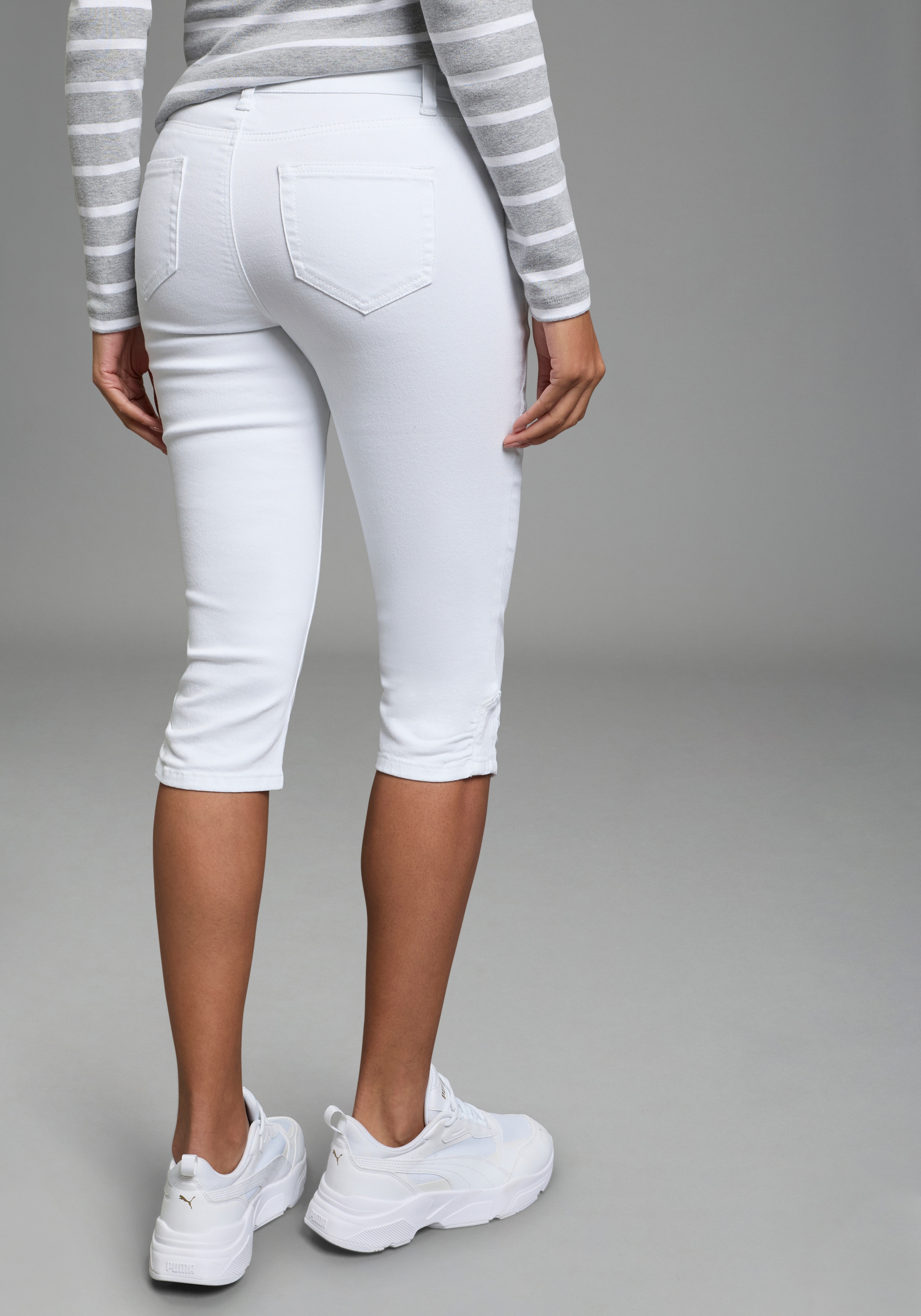 Arizona Caprijeans Skinny Fit, 3/4-Länge, mit Eingrifftaschen und Gesässtaschen