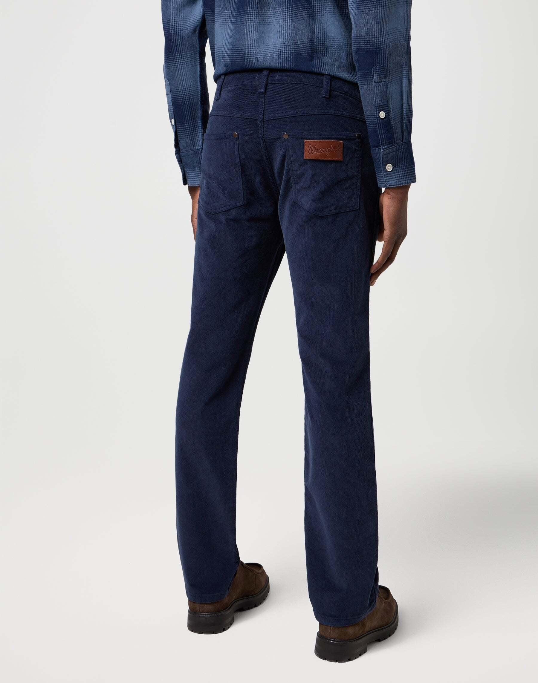 Wrangler Pantalon en velours côtelé »WRANGLER Cordhose Greensboro«