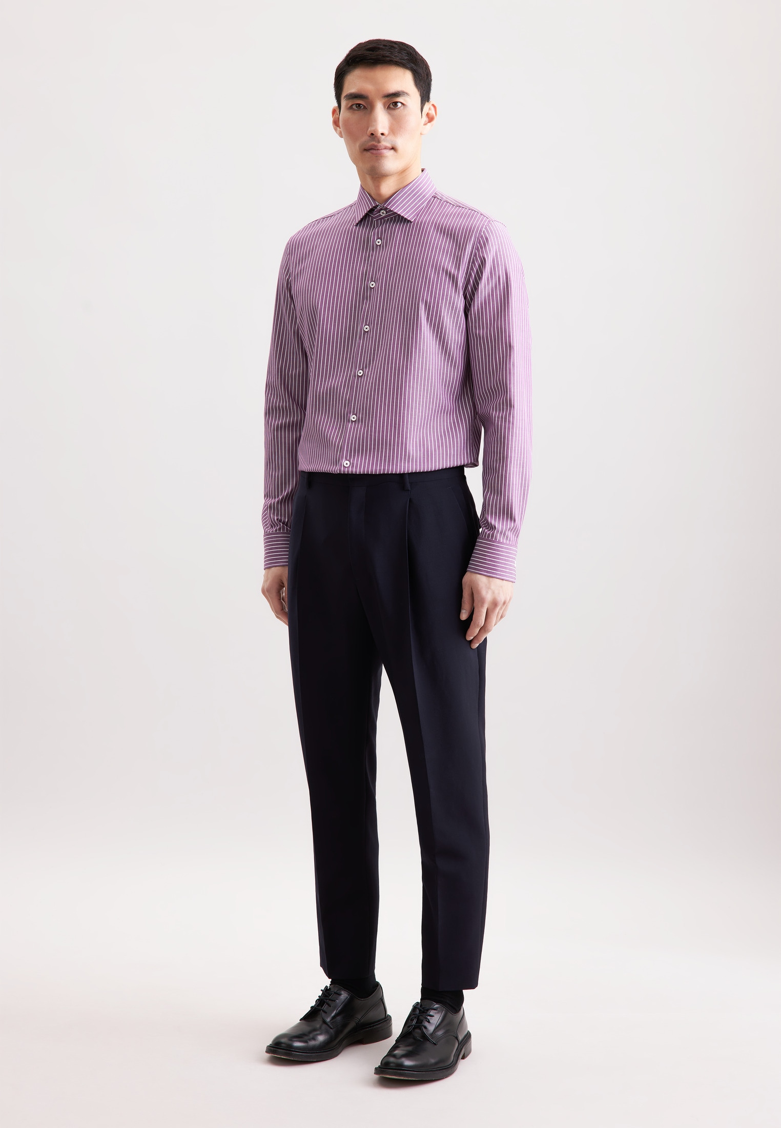 seidensticker Businesshemd »Schwarze Rose«, Slim 1/1 Kentkragen Gestreift
