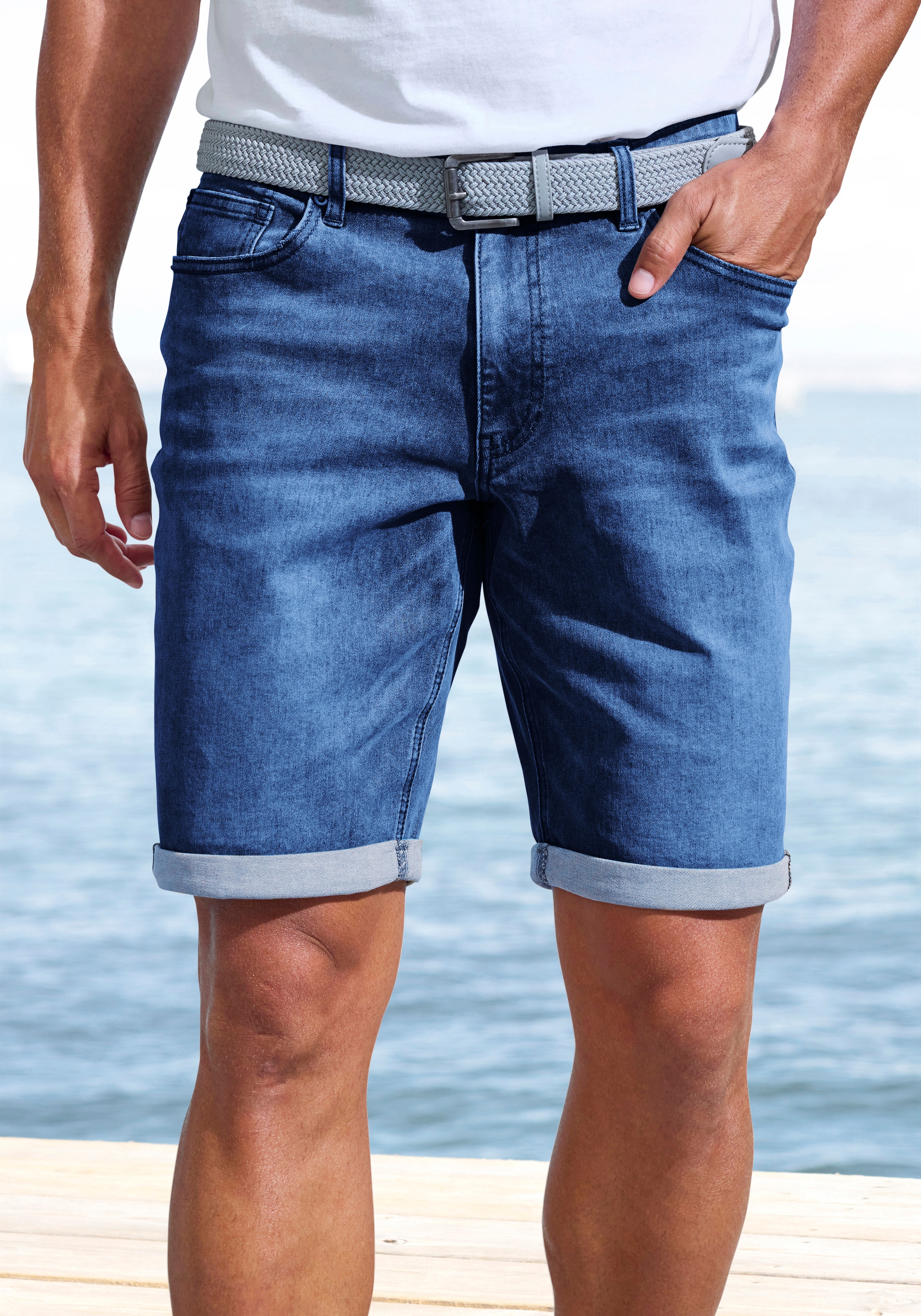 John Devin Short en jean »5-Pocket Shorts,« aus elastischer Denim-Qualität