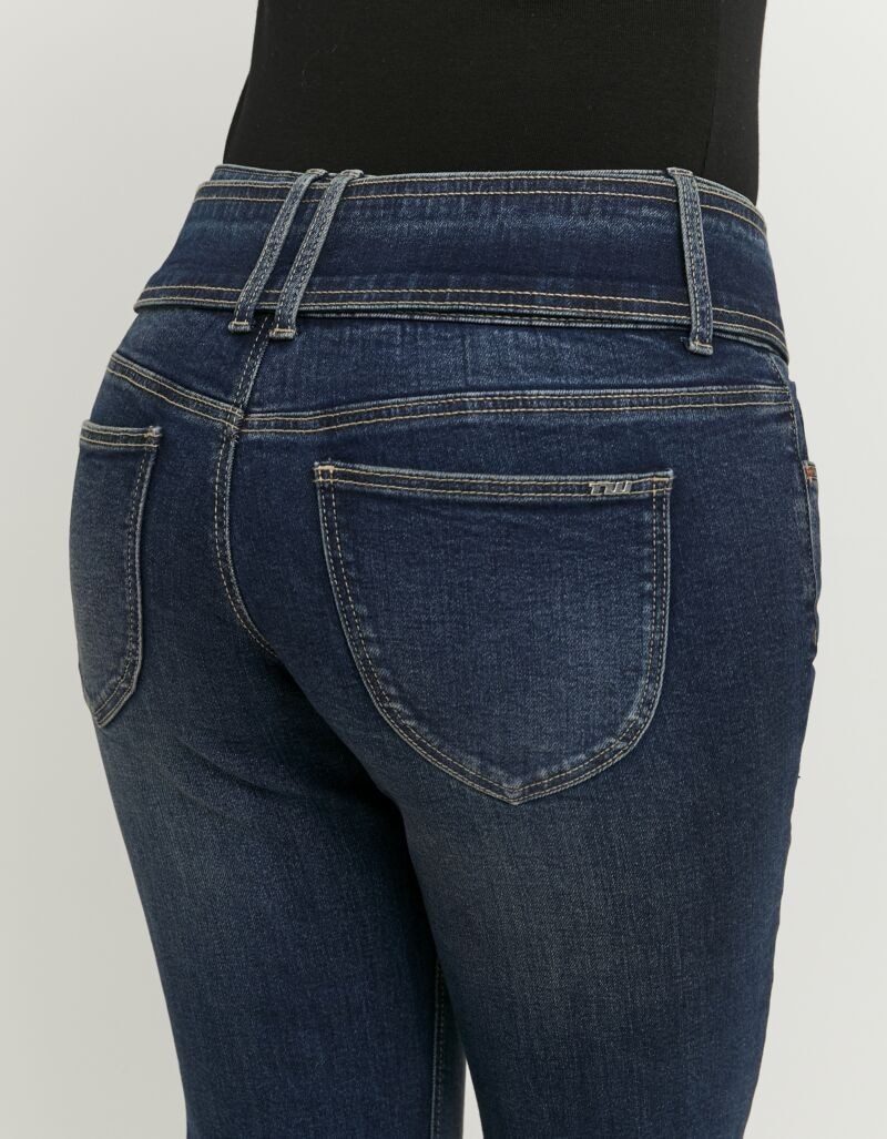 Tally Weijl Bootcut-Jeans »SPADECINTY« Baumwollmischung, Mid Waist mit Bootcut und Gürtel