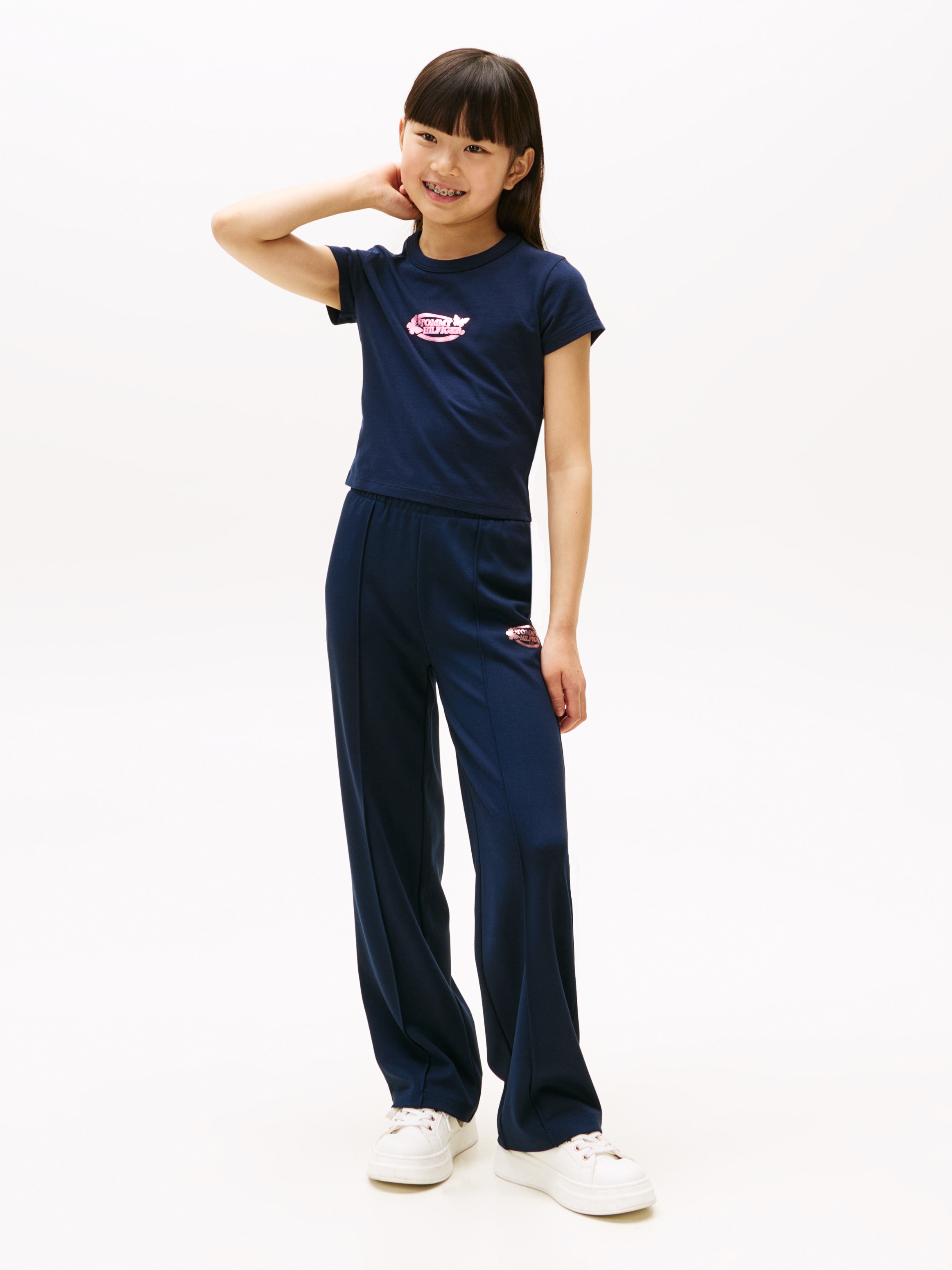 Tommy Hilfiger T-Shirt »BUTTERFLY GRAPHIC TEE SS«, für Kinder bis 16 Jahre, mit glänzendem Druck
