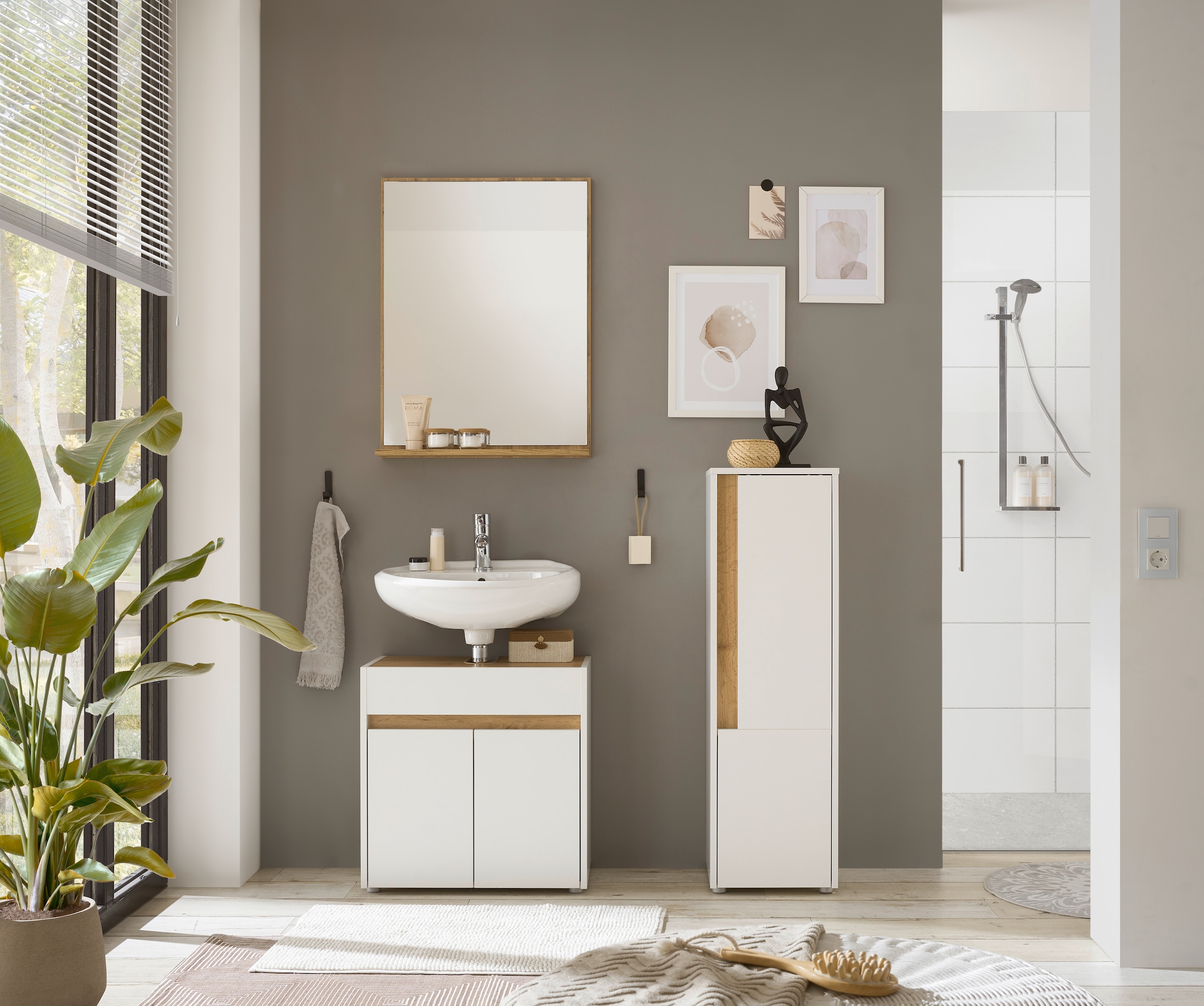 INOSIGN Midischrank »CITY/GIRON, Badschrank mit Griffmulde, Hochschrank in zeitlosem Design« in den Farben Weiss und Anthrazit verfügbar, viel Stauraum