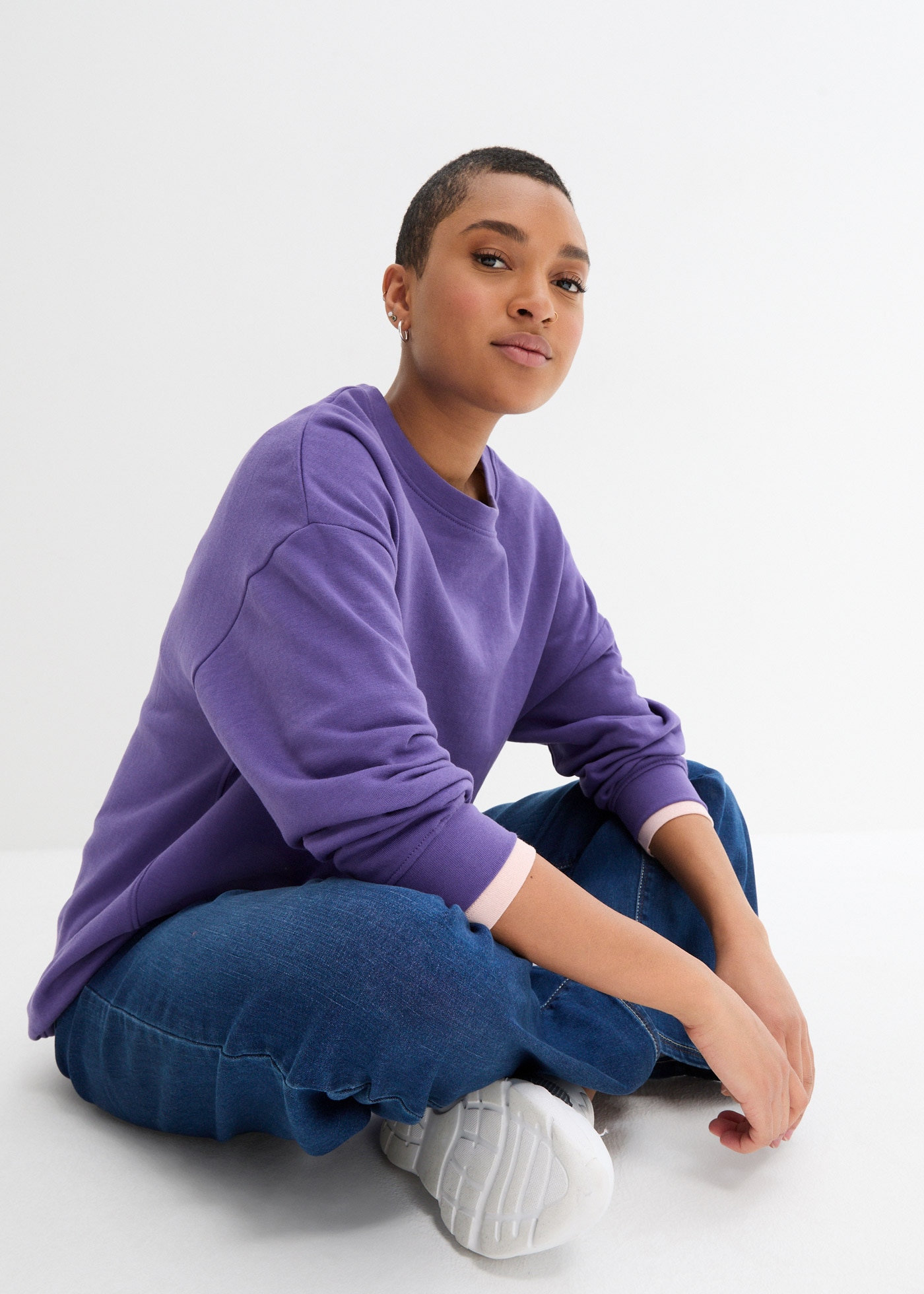 bonprix Sweatshirt »Oversize-Sweatshirt«, lässig geschnittene Passform, Oversize-Fit, mit Rundhalsform
