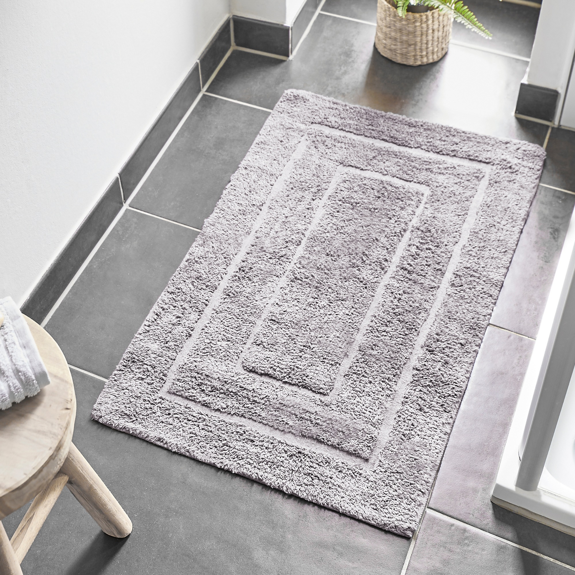 Andiamo Badematte »Havanna, 50xca. 80 cm, Badvorleger, Badezimmer Teppich« Höhe 7,5 mm fussbodenheizungsgeeignet | schnell trocknend Badteppich, Uni Farben, Hoch-Tief Effekt, verschiedene Designs