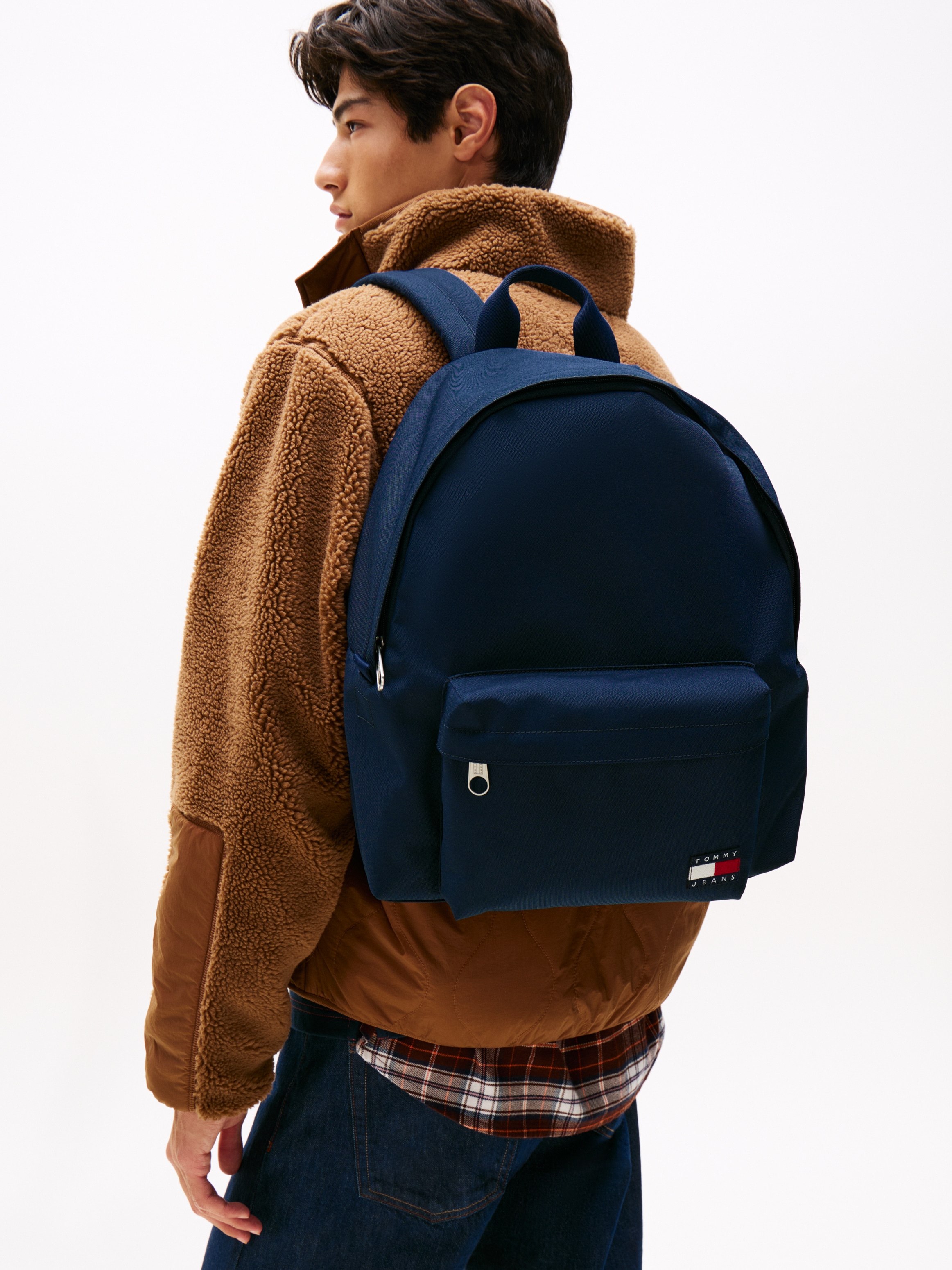 Tommy Jeans Sac à dos »TJM ESS DAILY DOME BACKPACK« Unisex, Freizeitrucksack, Businessrucksack, gepolsterte Tragegriffe