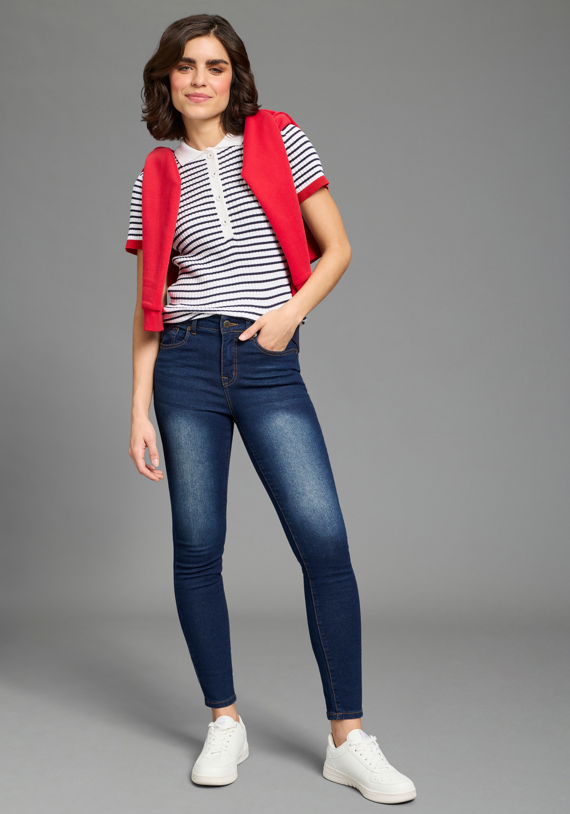 KangaROOS Jeans slim »CROPPED HIGH WAIST SLIM FIT« schmale Passform,  Röhrenjeans,  trendige Used-Waschung