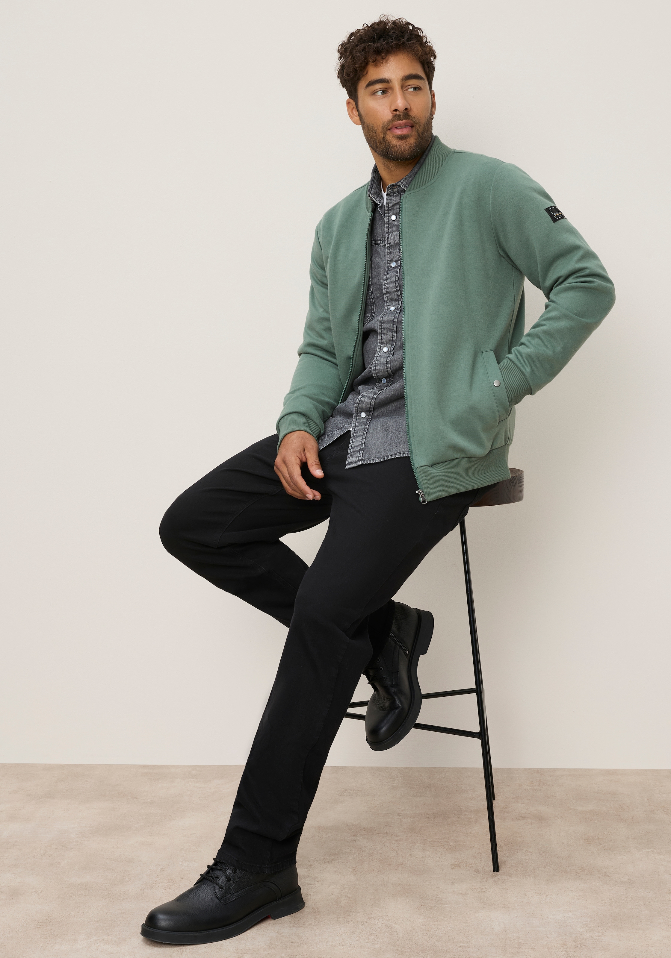 Bruno Banani Veste sweat avec col montant et poches passepoilées