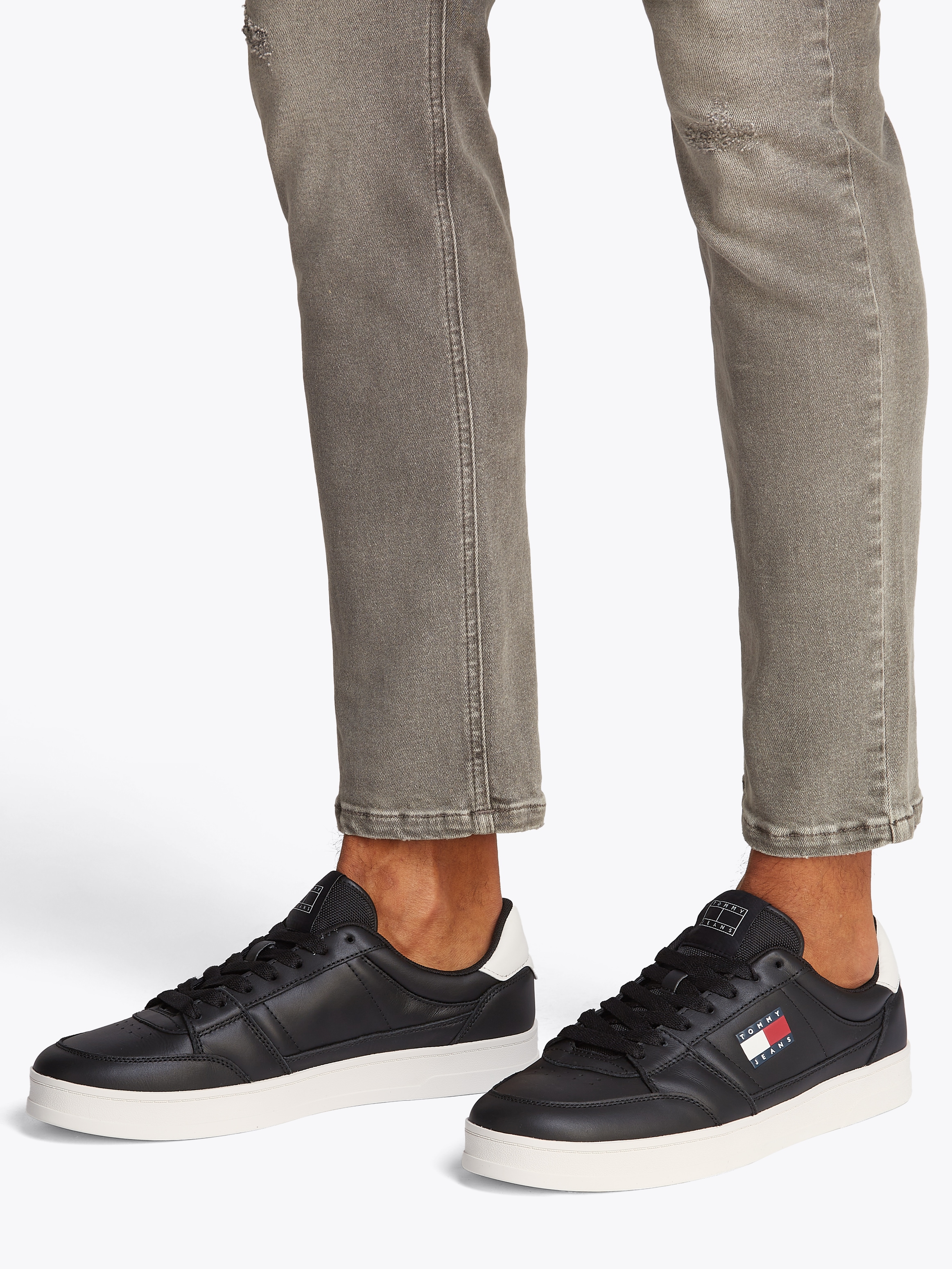 Tommy Jeans Sneaker »TJM THE GREENWICH NEW ESS«  , Freizeitschuh, Halbschuh, Schnürschuh im Basekt-Style