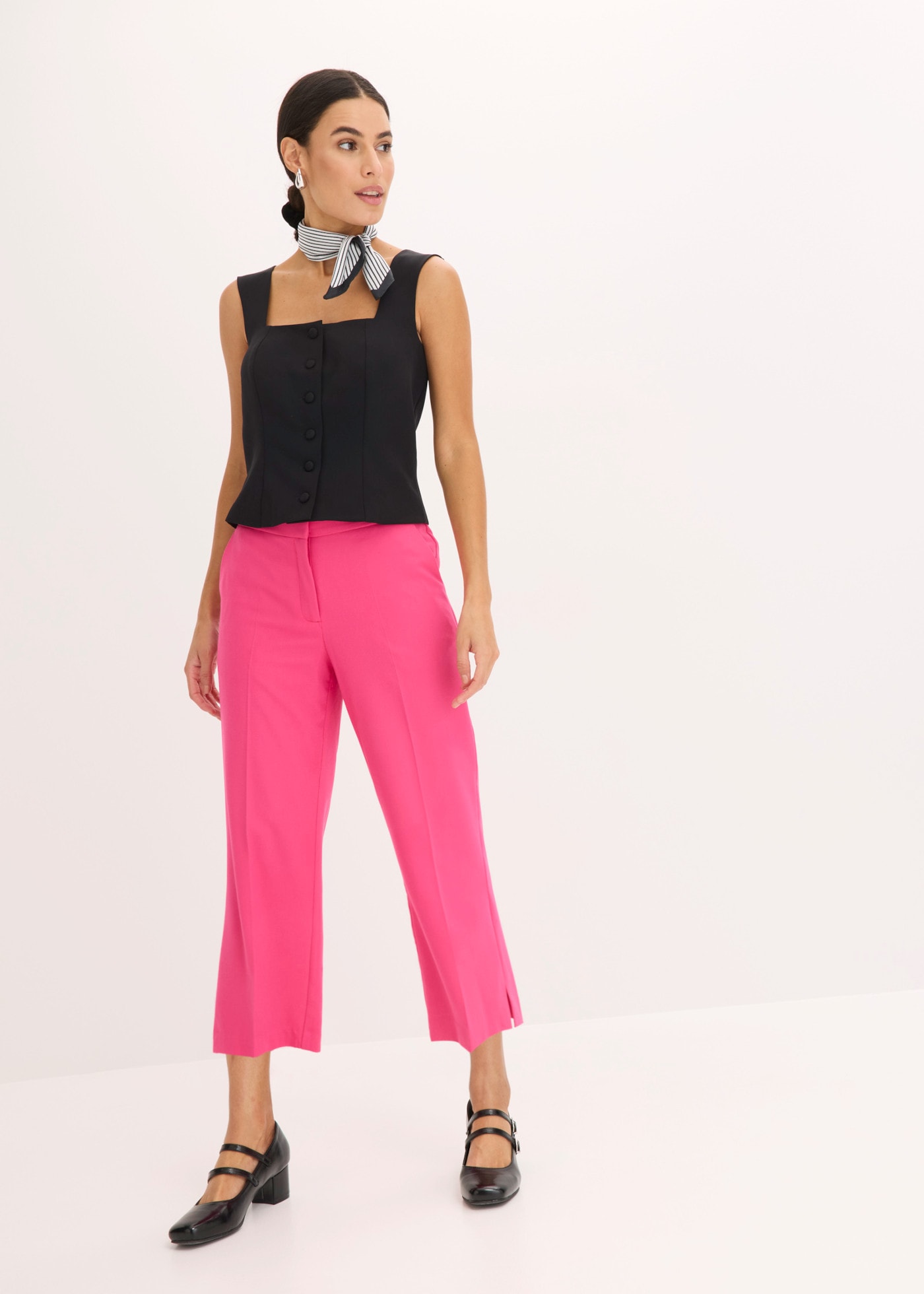 bonprix Pantalon 3/4  Regular Fit, mit Schlitz, aus Polyester, Viskose und Elasthan