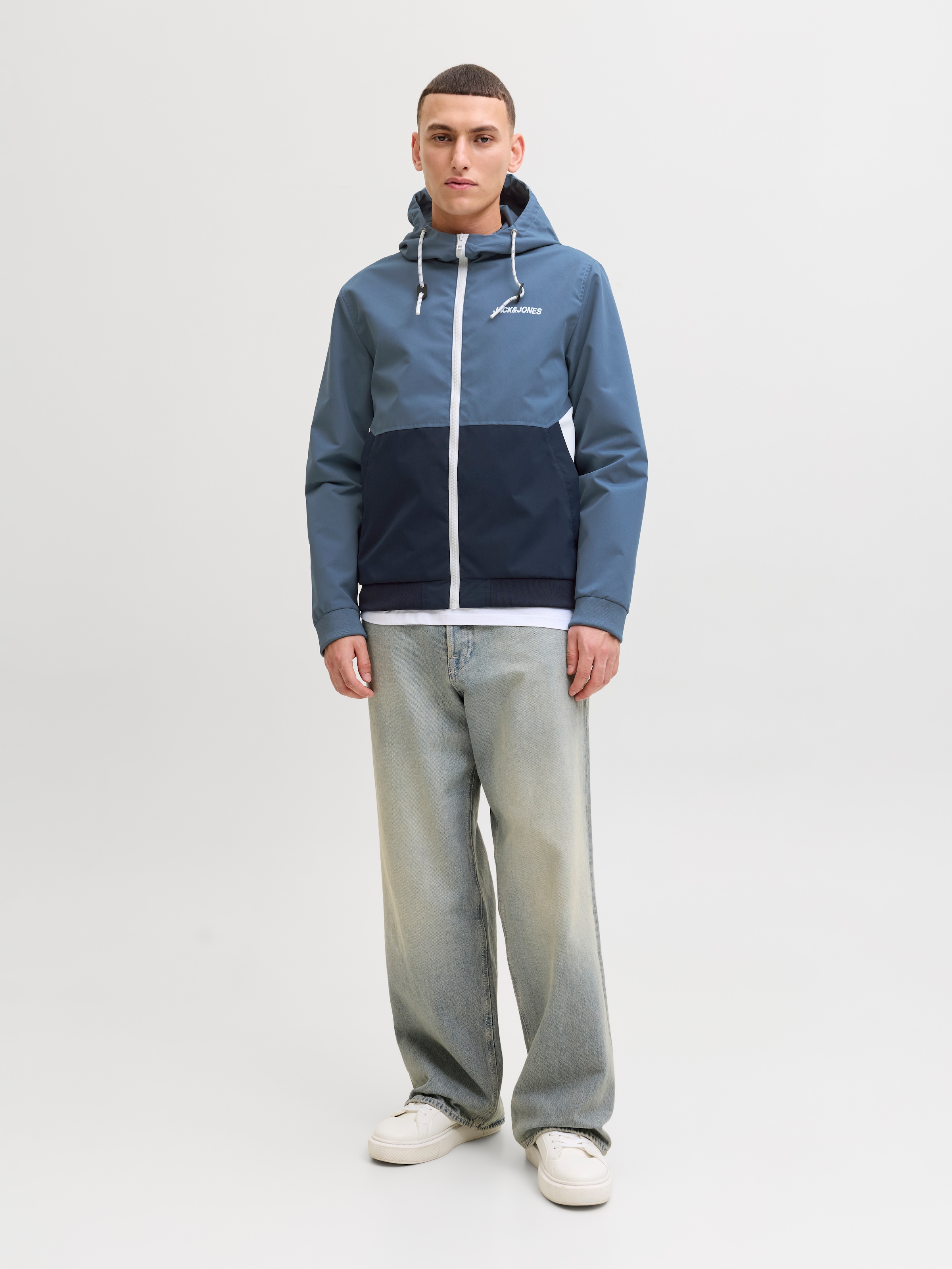 Jack & Jones Blouson »JJERUSH mit Kapuze« avec capuche fibre synthétique, coupe régulière