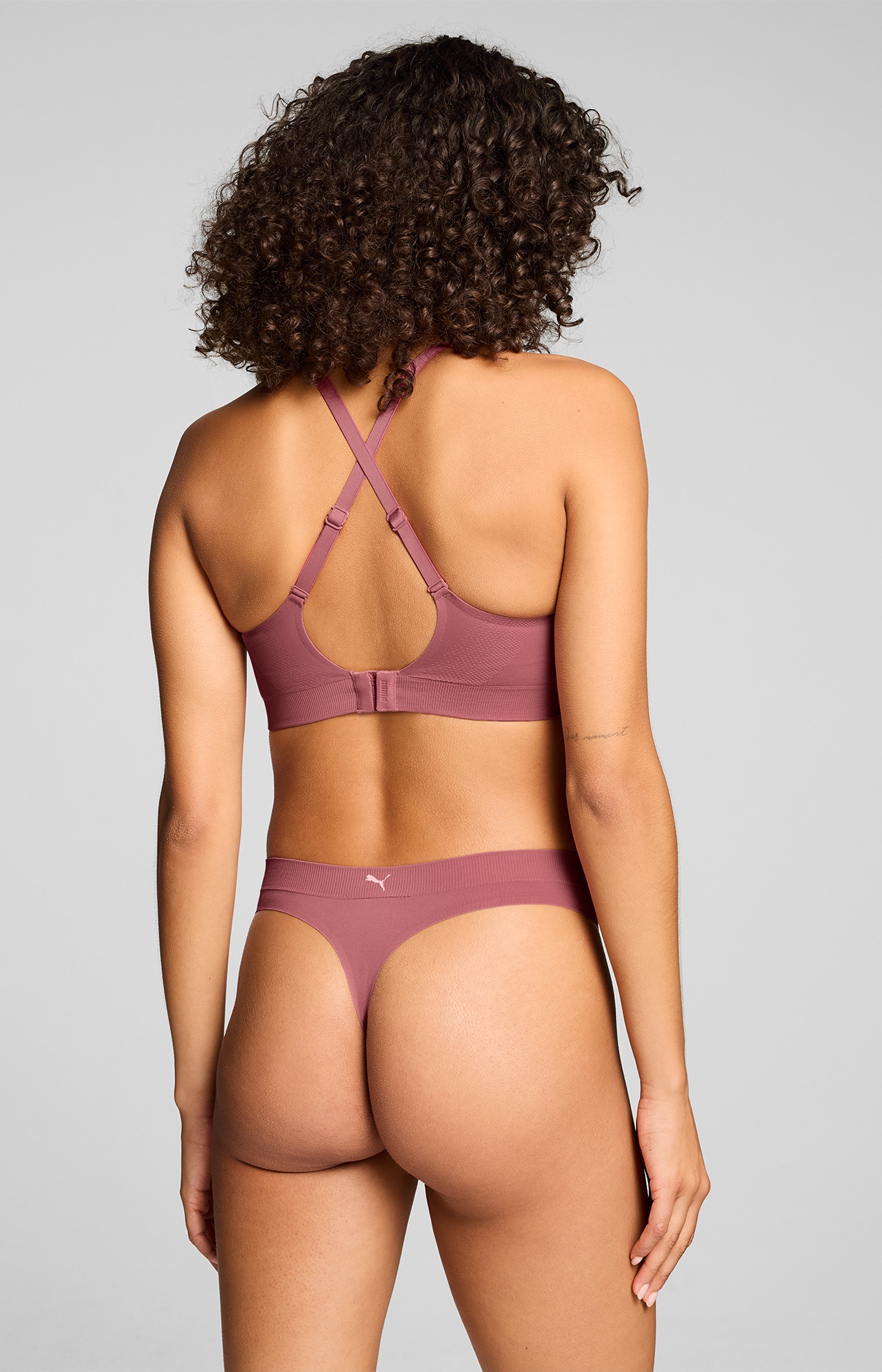 PUMA Bustier de sport »PUMA WOMEN 3D KNIT SPORT TRIANGLE TOP« wendbare und verstellbare Träger für einen personalisierten Look