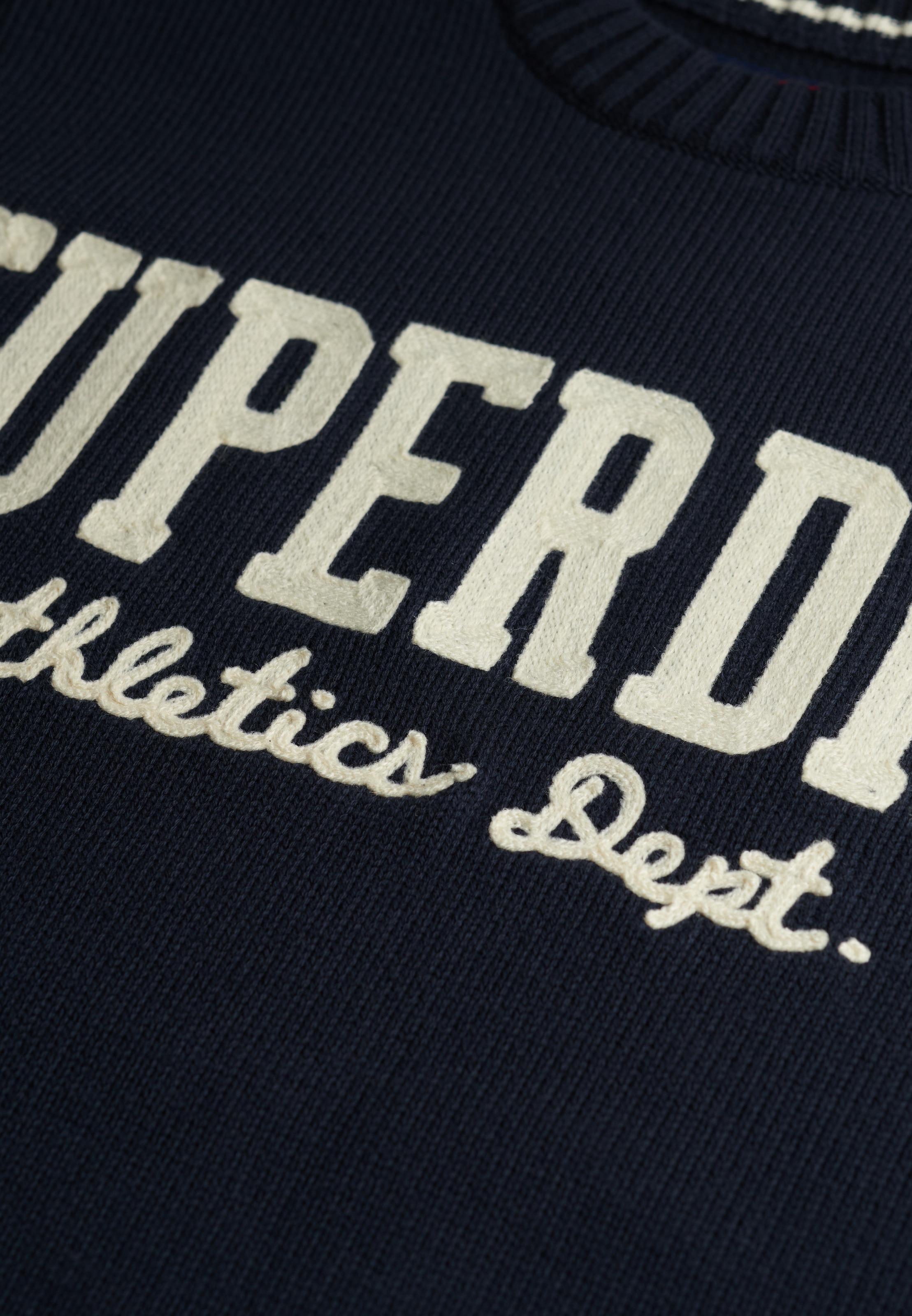 Superdry Rundhalspullover »APPLIQUE GRAPHIC JUMPER« Baumwolle, slim fit
