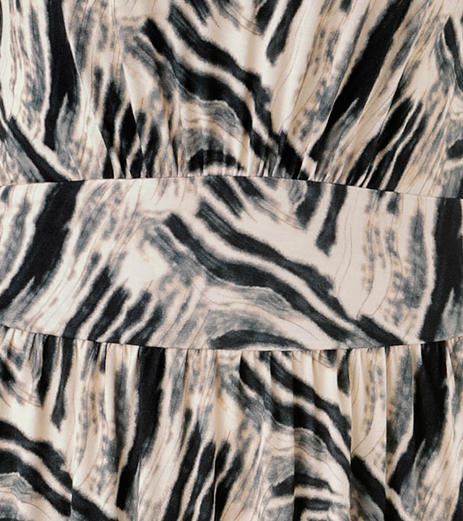 Aniston SELECTED Sommerkleid Eingrifftaschen mit zwei praktischen Eingrifftaschen - NEUE KOLLETION