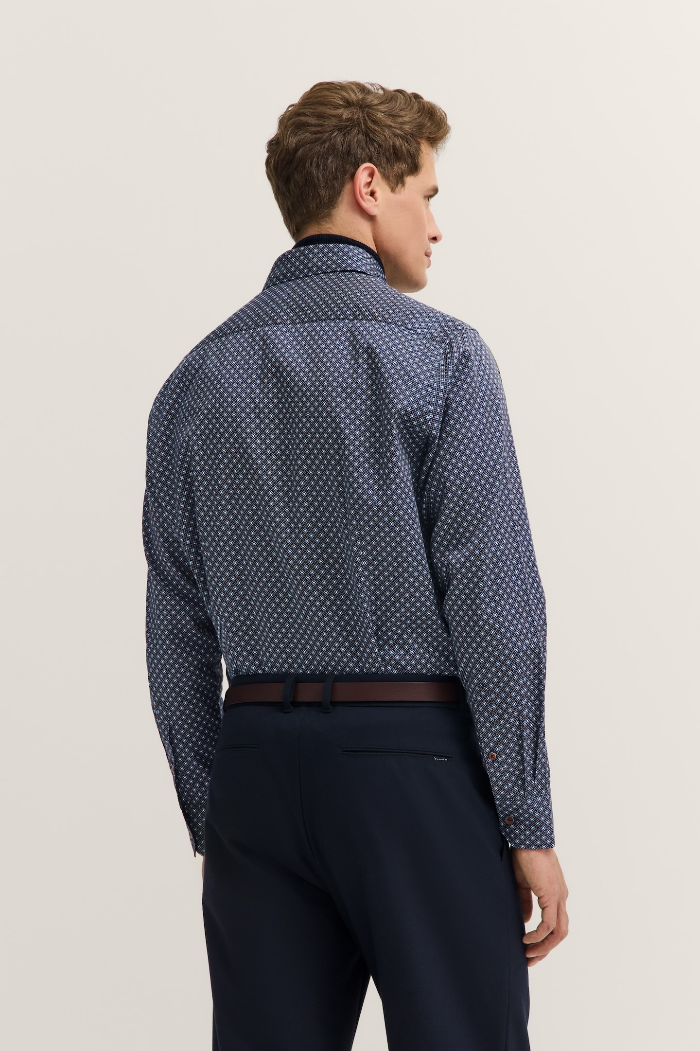 bugatti Chemise à manches longues »Satin Finish« mit Rauten-Muster und Easy-Care Funktion