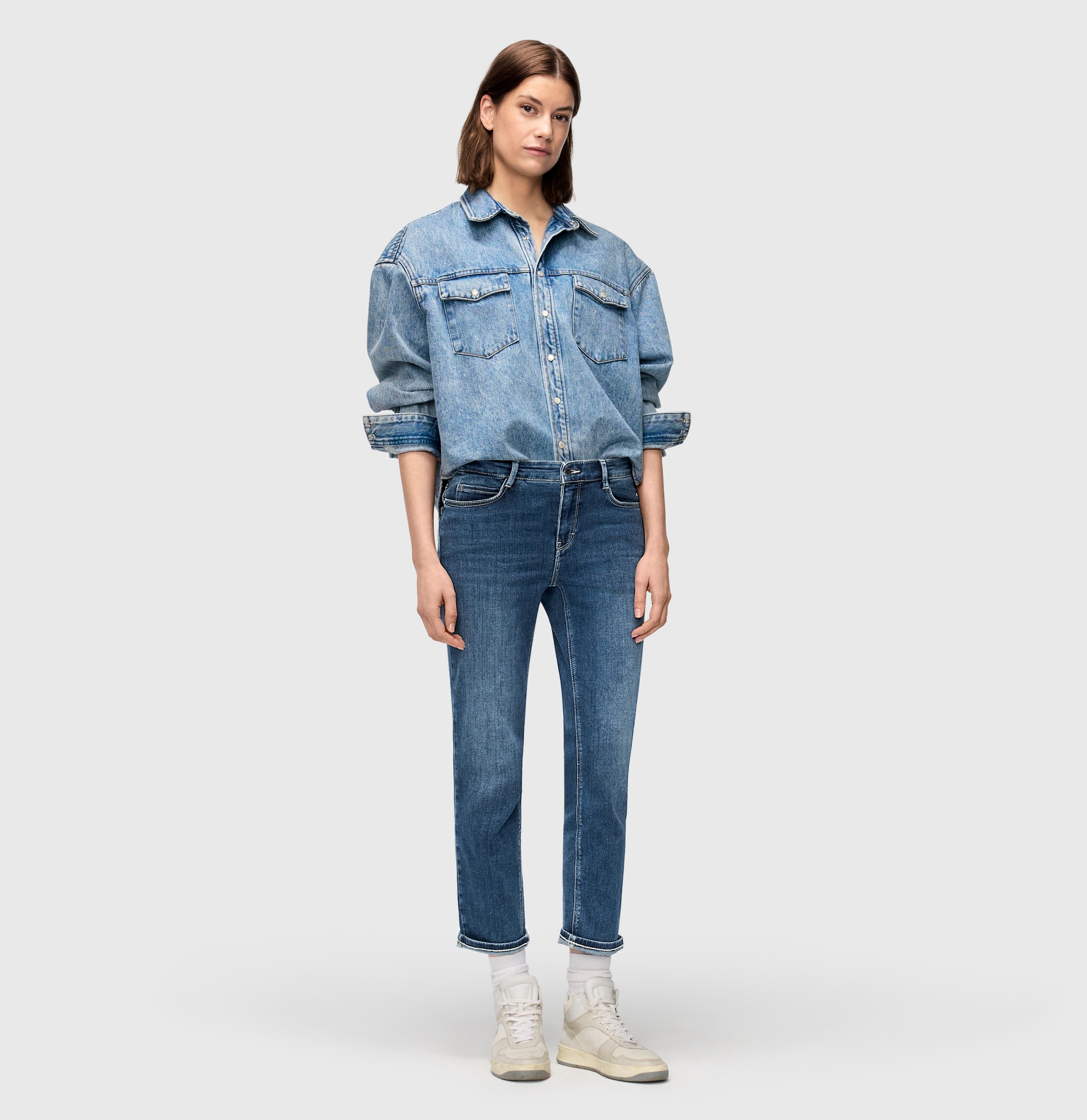 MAC Jeans 7/8 »DREAM cropped auth.« Innovativer Hyperstretch Denim mit figurformendem Shaping-Effekt