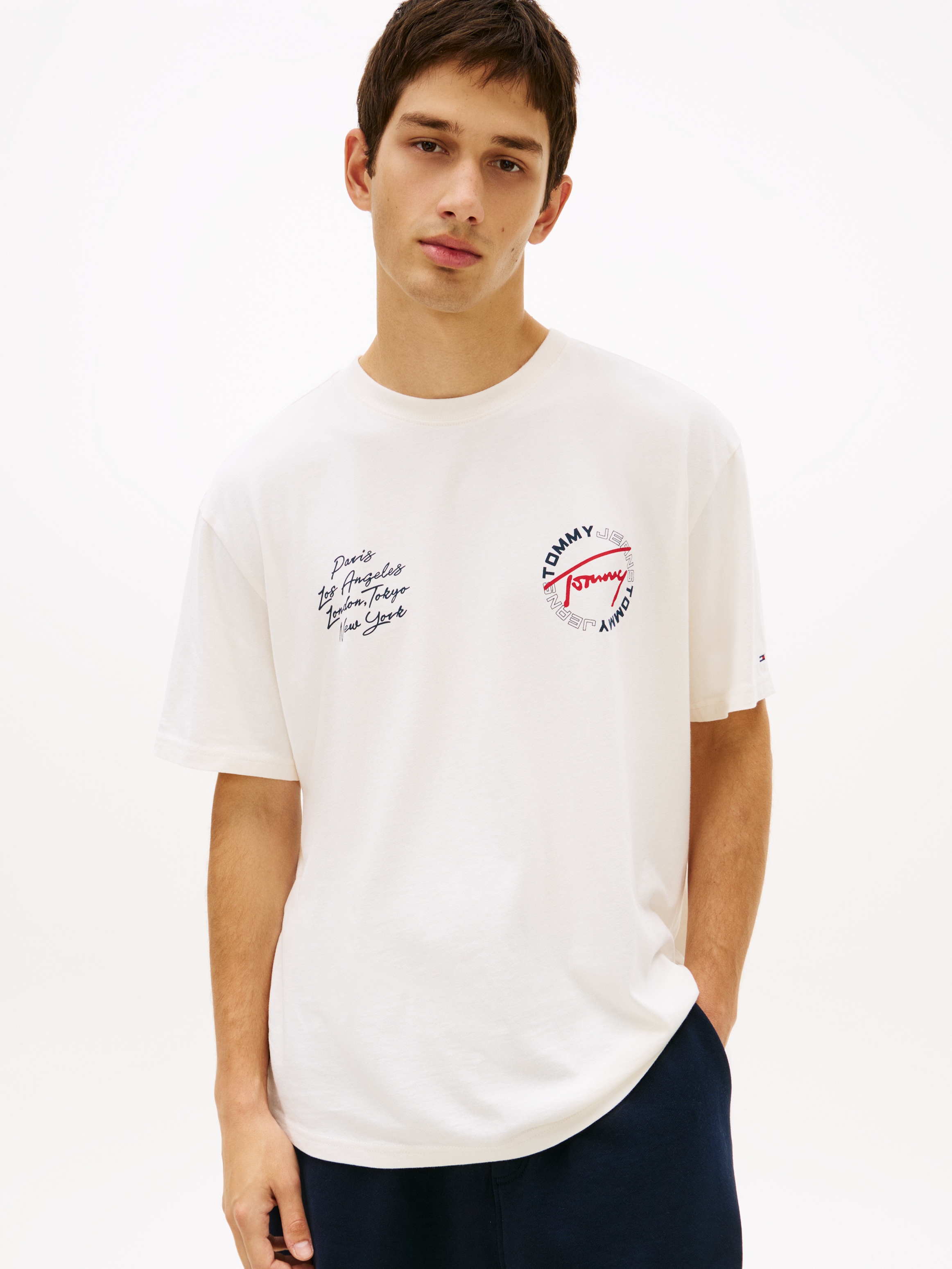 Tommy Jeans T-Shirt »TJM RELAXED SIGN CIRCLE« mit Markenprint, Rundhals
