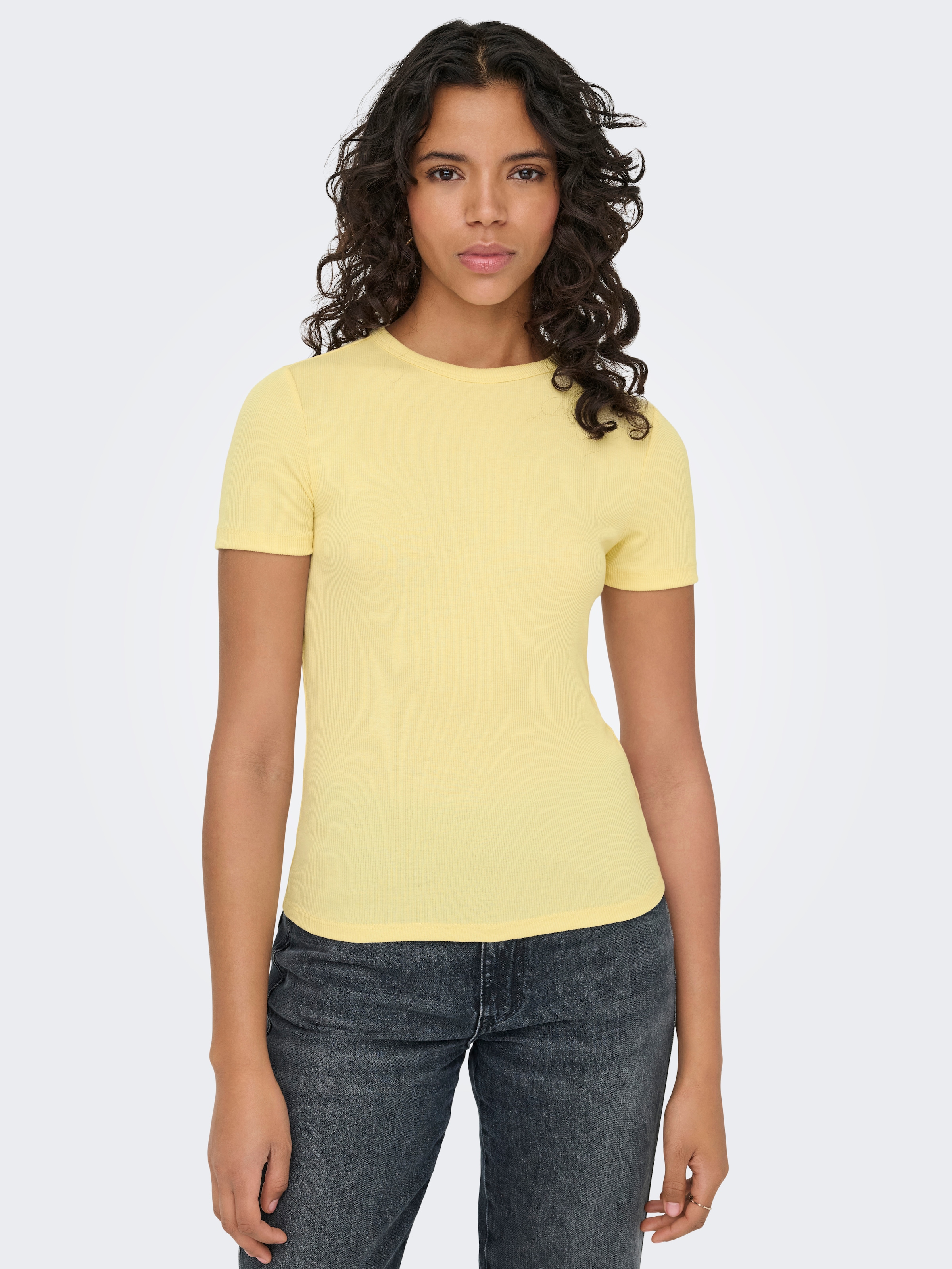 ONLY Kurzarmshirt »ONLJUNE S/S TEE JRS NOOS« Materialmix mit Stretch, figurbetonte Form