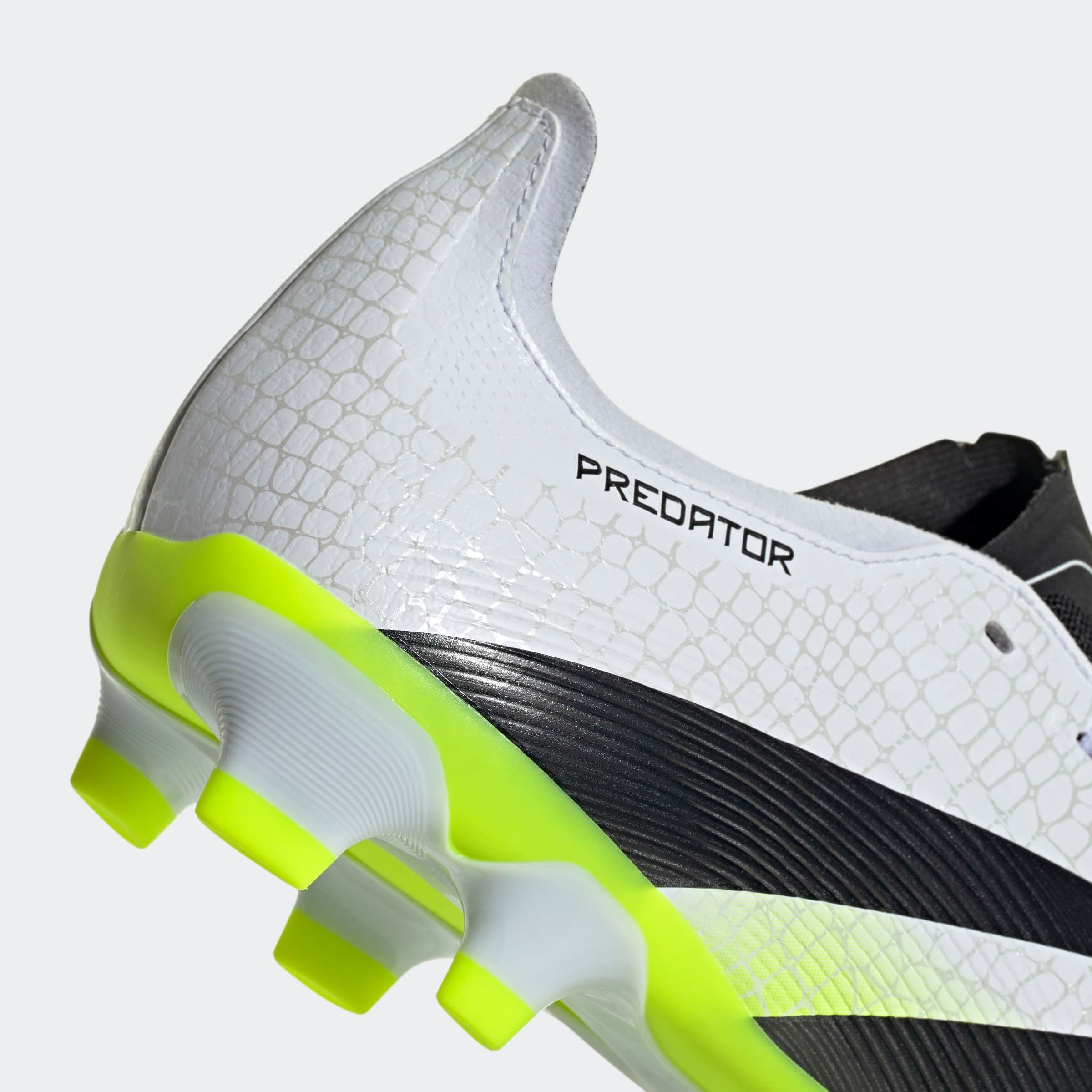 adidas Performance Fussballschuh »PREDATOR LEAGUE MULTI-GROUND«  geeignet für Rasen- und Kunstrasenplätze