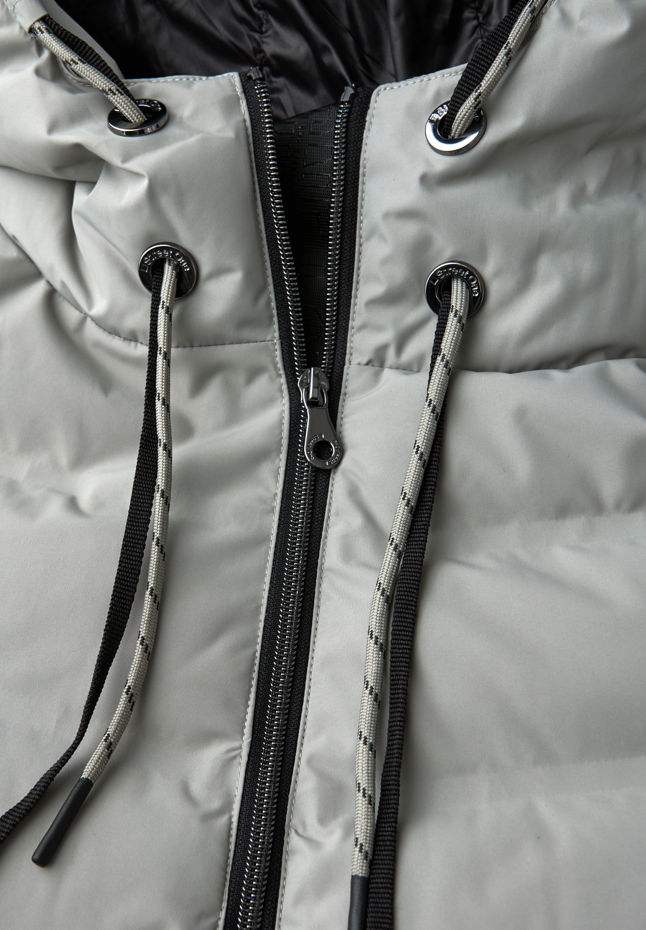 STREET ONE Veste matelassée mit Kapuze und geklebten Nähten