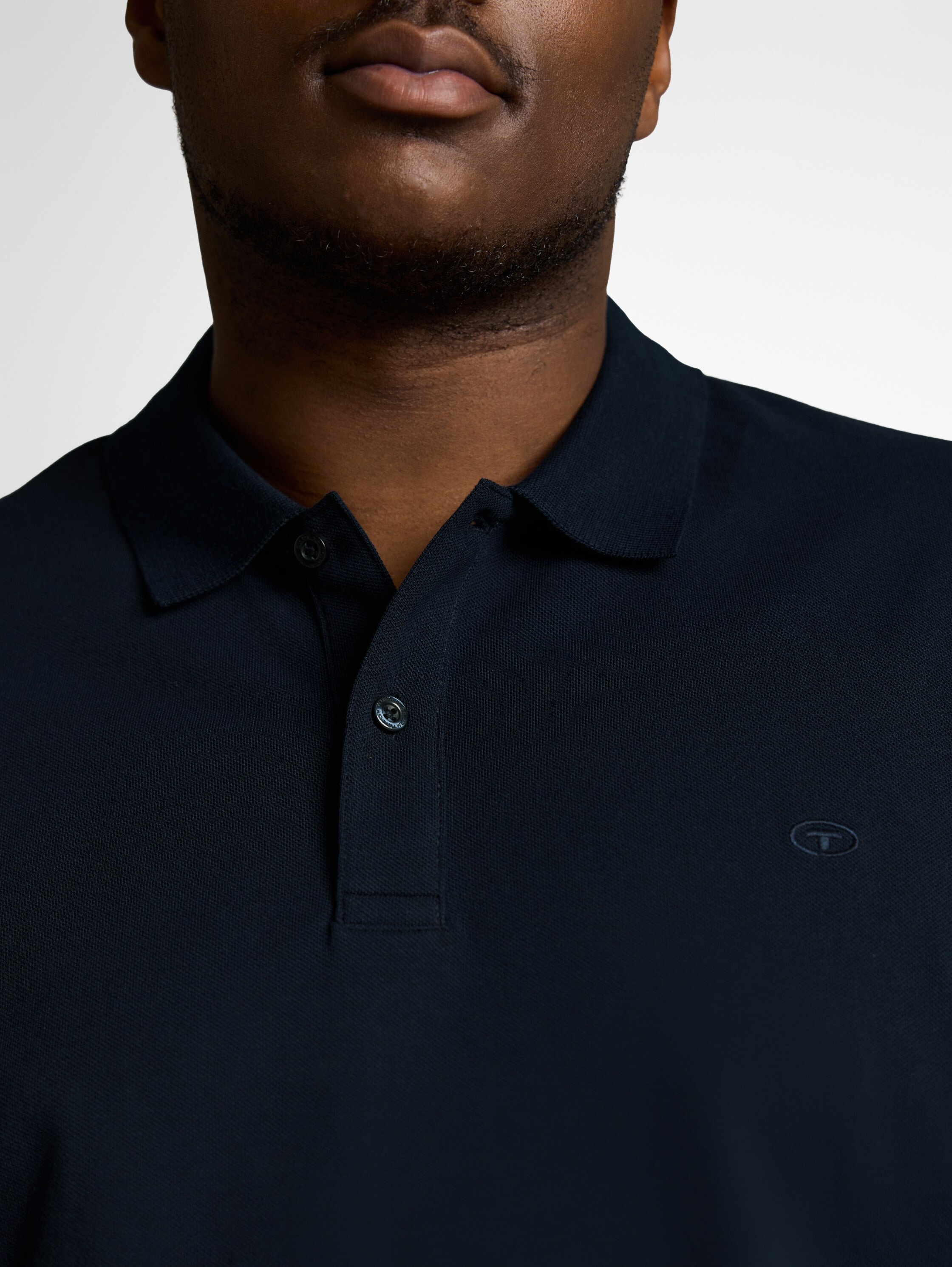 TOM TAILOR PLUS Polo avec broderie logo - grandes tailles