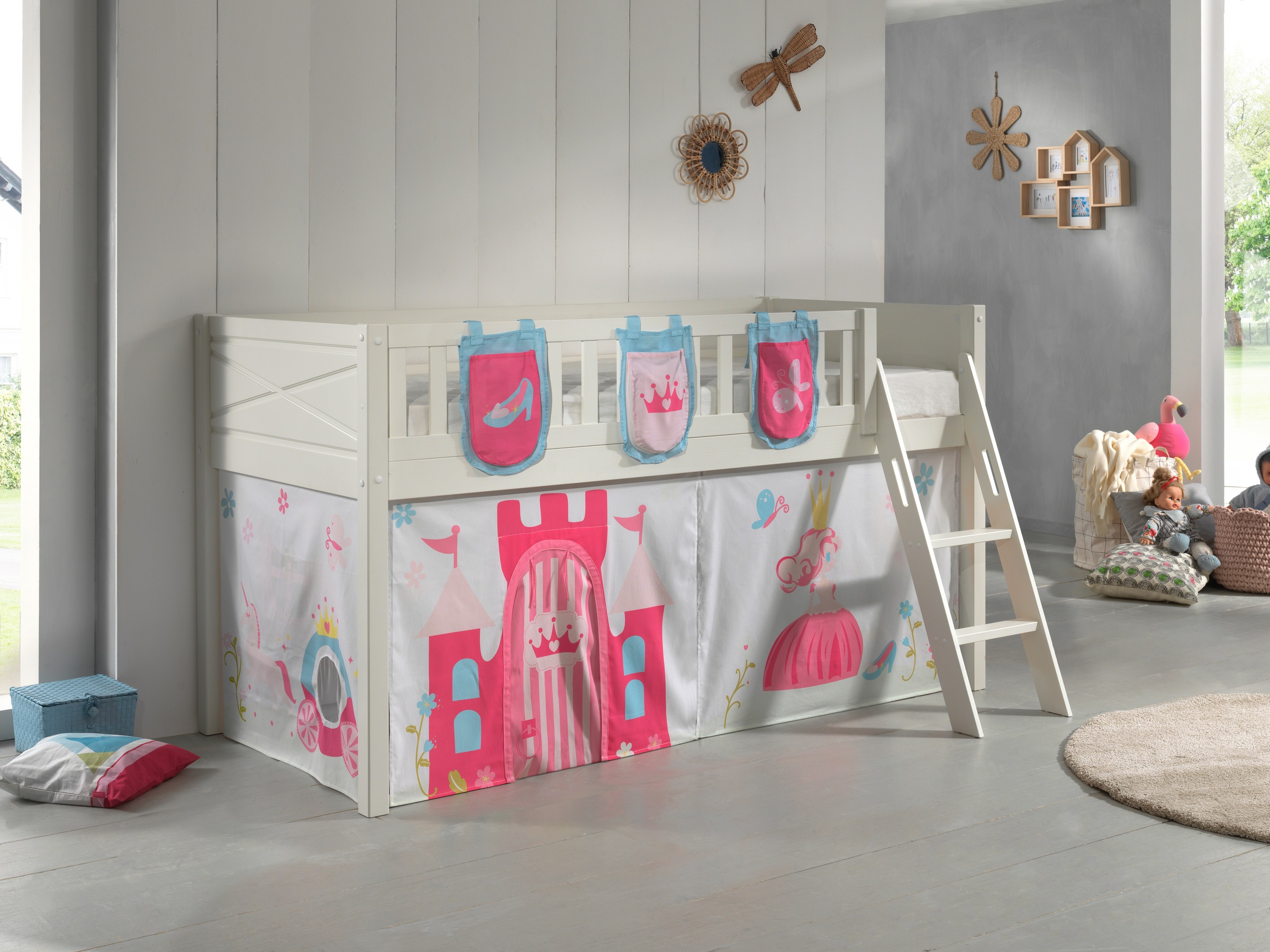 Vipack Hochbett »Scott« Made in Europe,  mit schräger Leiter, LF 90x200 cm, Vorhang, Tasche, 4 Designs