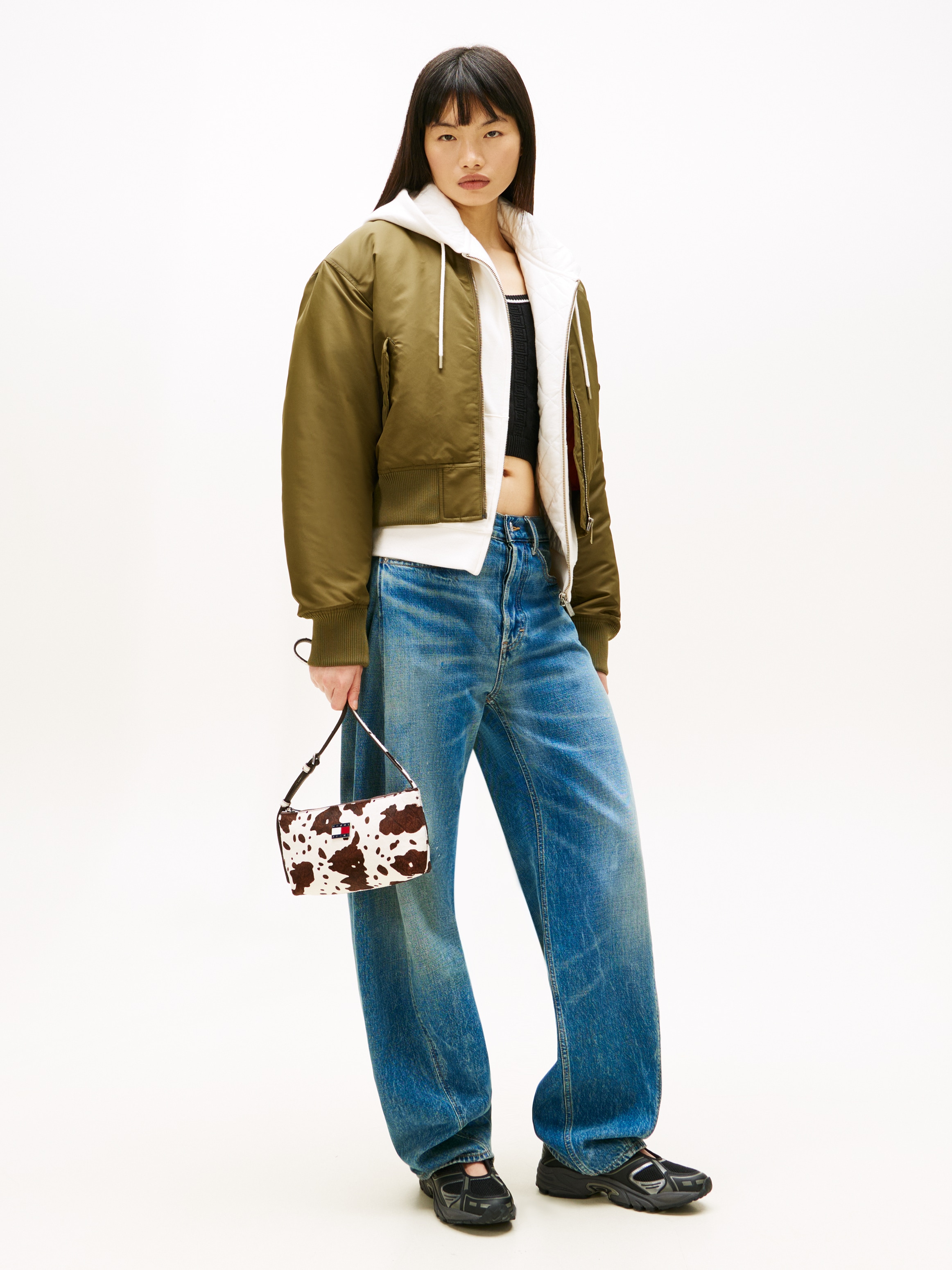 Tommy Jeans Sac à bandoulière »TJW MUST COW SHOULDER BAG« , Sac à main femme, sac bandoulière avec imprimé vache tendance