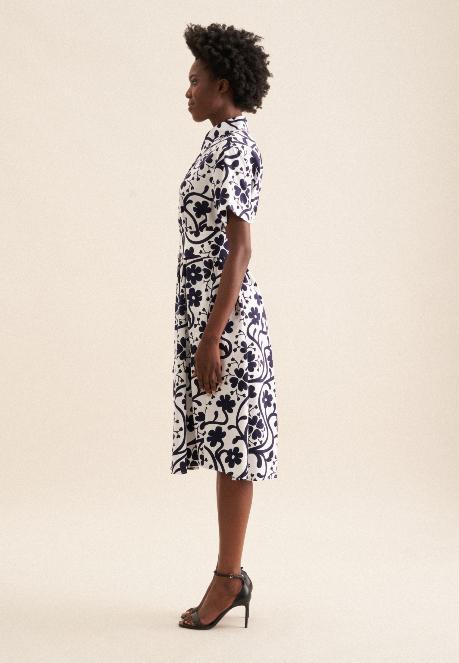 seidensticker Sommerkleid »Schwarze Rose« 1/2 Kragen Druck