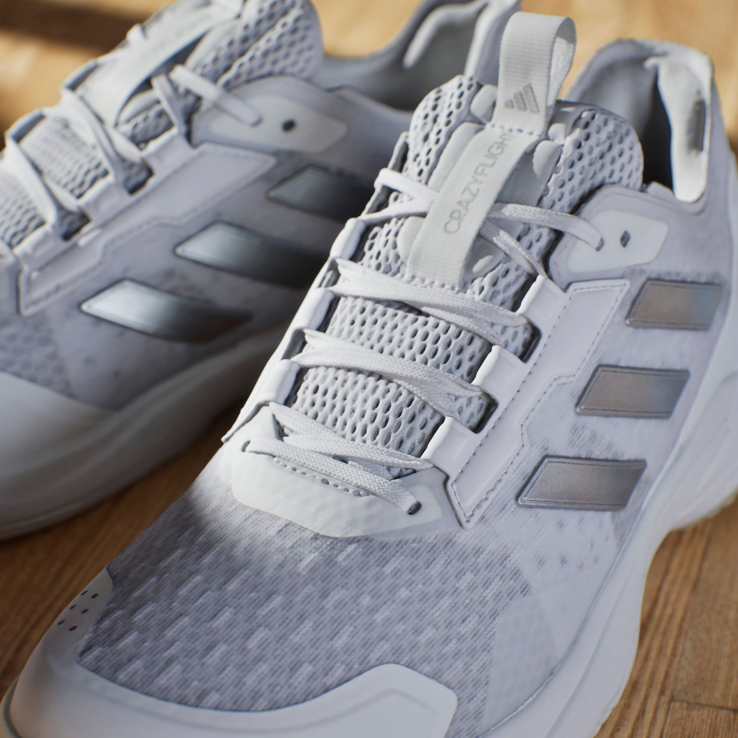 adidas Performance Chaussures de handball »CRAZYFLIGHT 6 HALLEN«  besonders geeignet für Handball und Volleyball