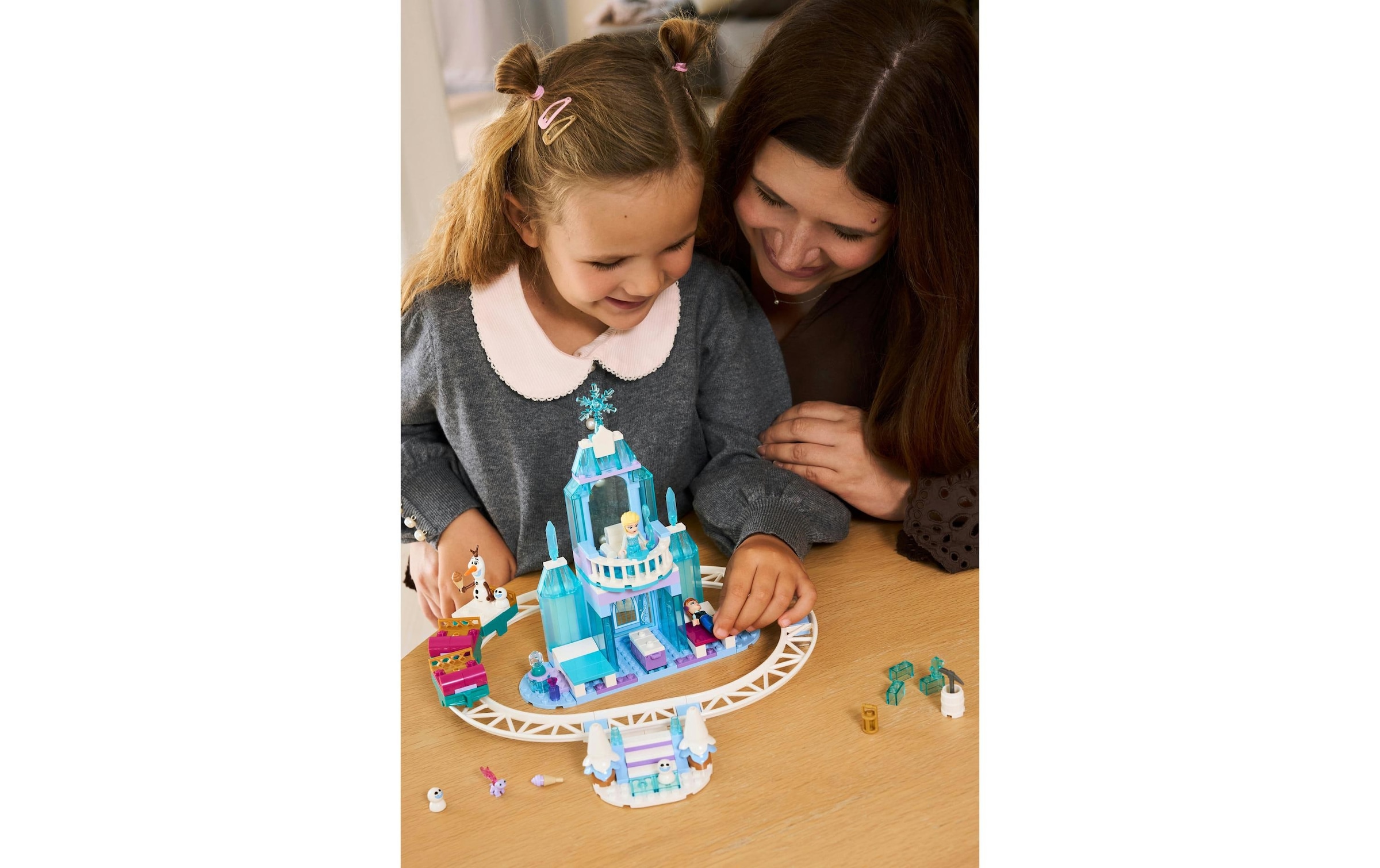   Konstruktionsspielsteine »Disney Princess Elsas Schlittenfahrt um den Eispalast 43281« Kategorie: Disney