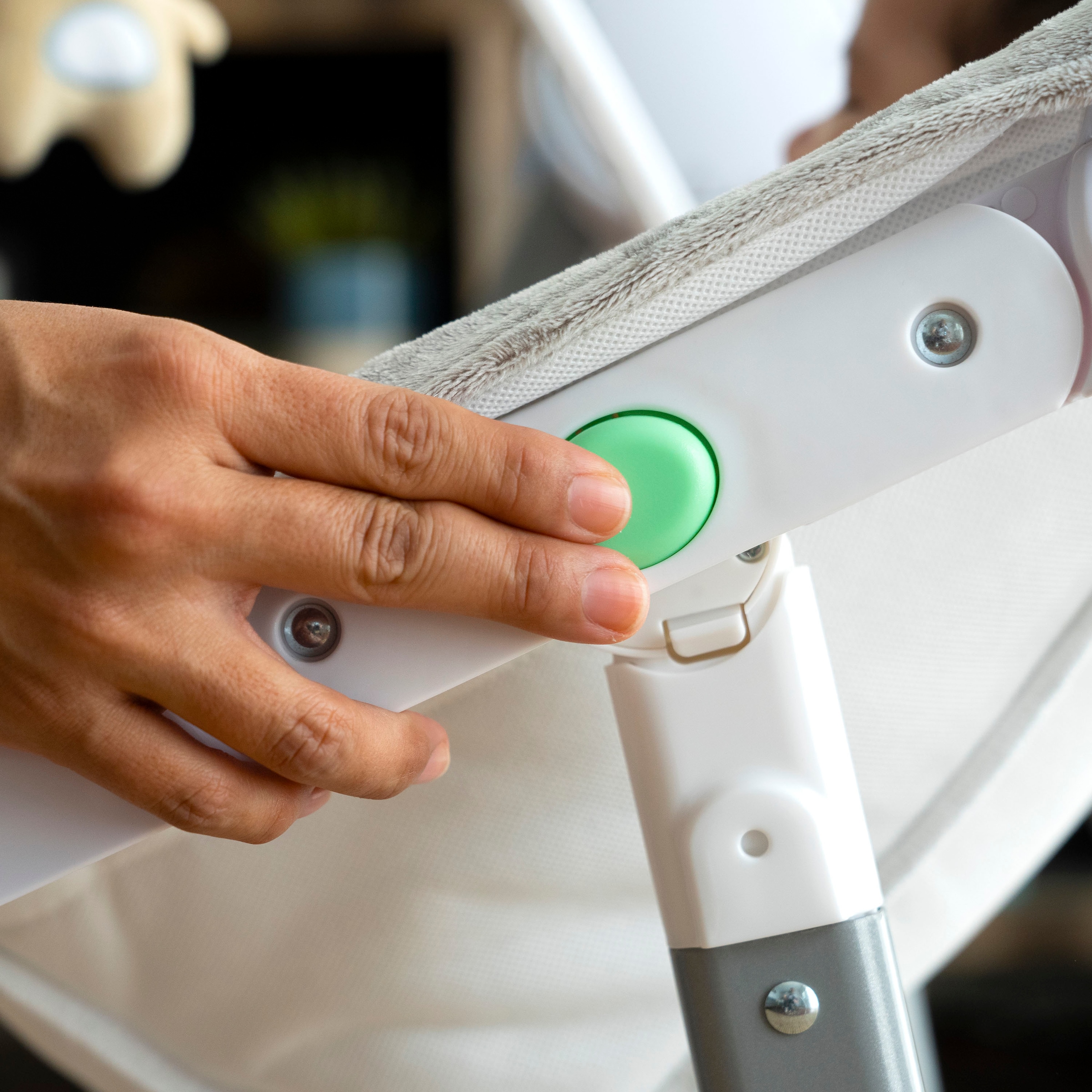 ingenuity Transat pour bébé »AnyWay Sway Dual-Direction Portable Swing – Ray« bis 9 kilos mit Sound-Effekt